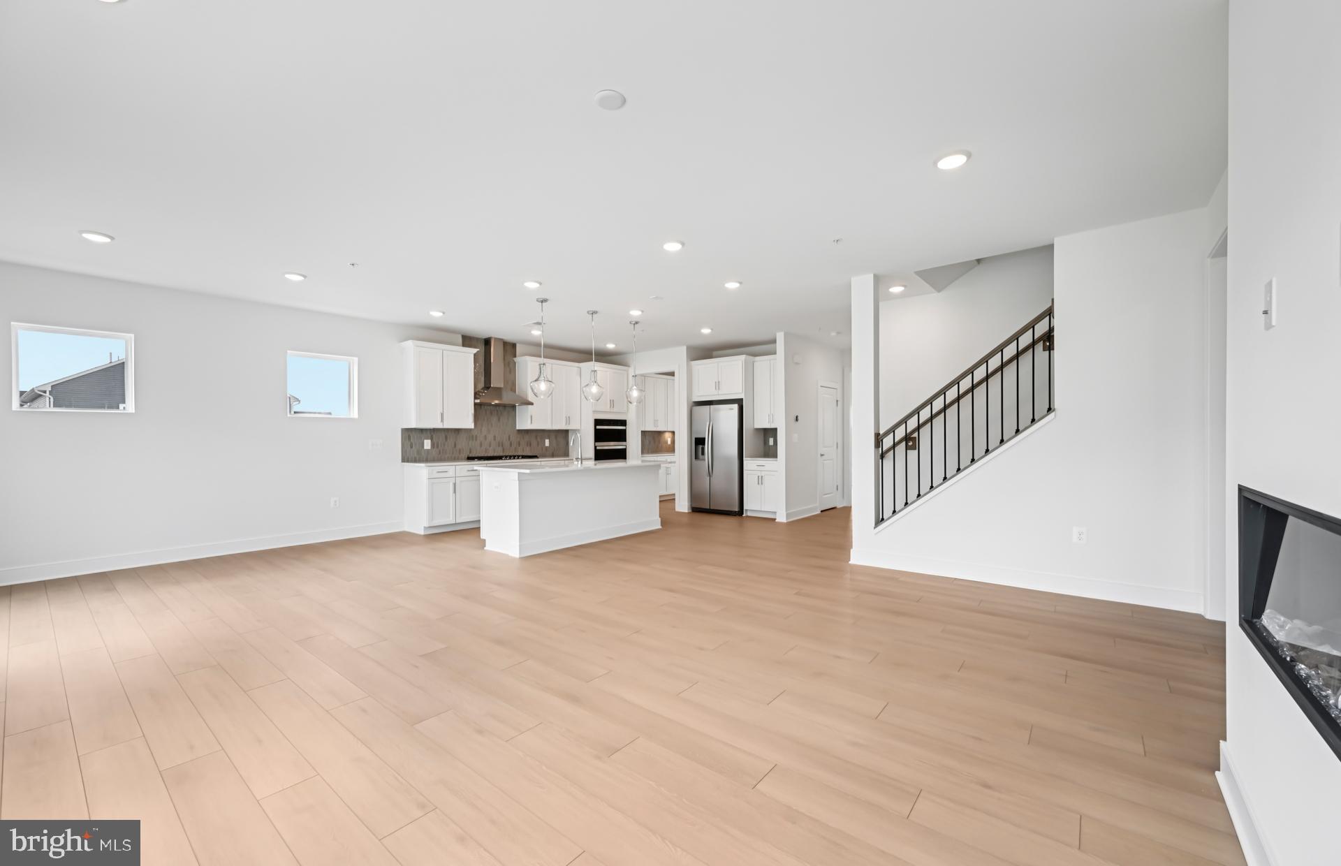 CABIN BRANCH - Residential