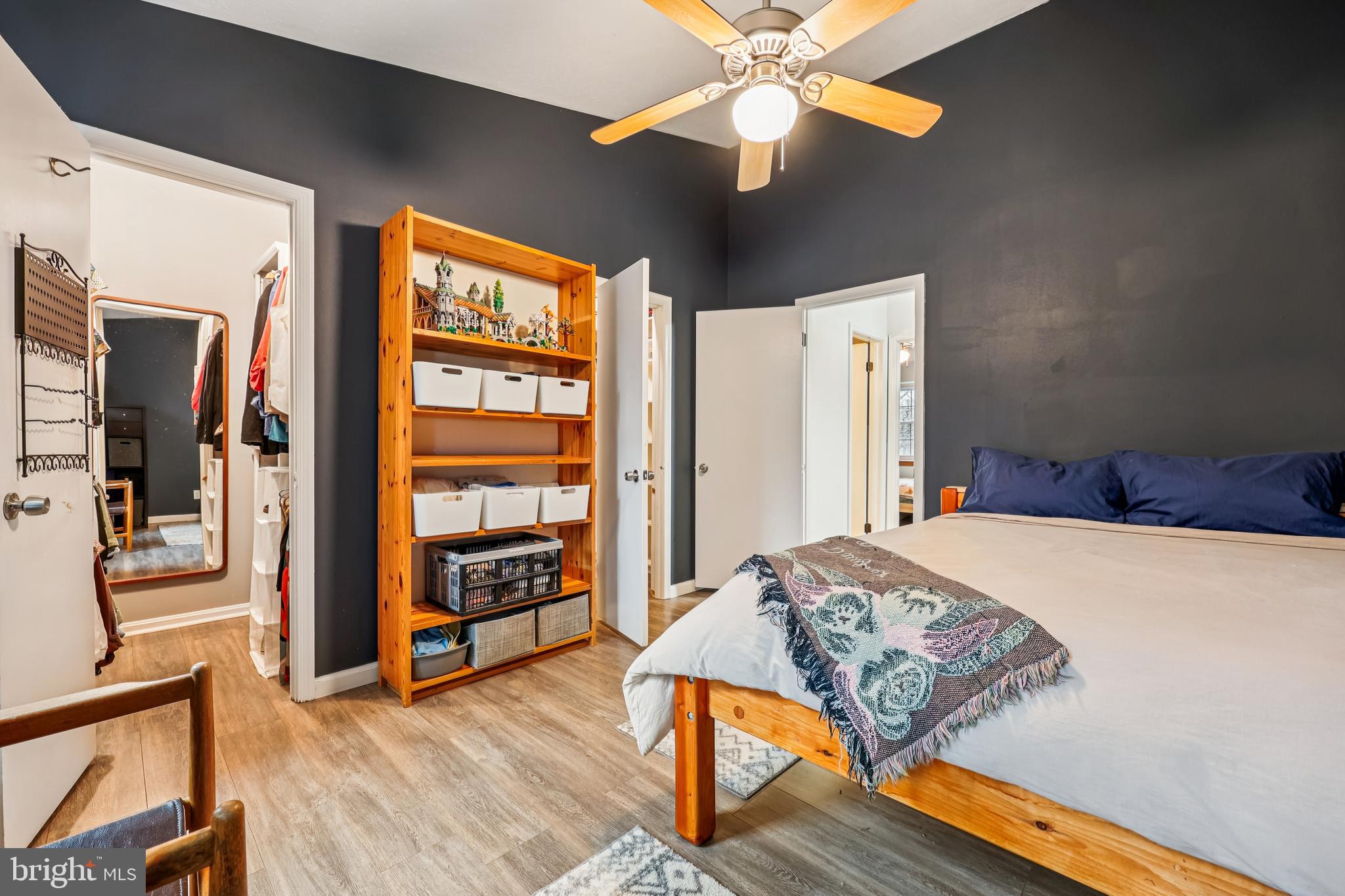 CHURCHILL TOWN SECTOR - Residential