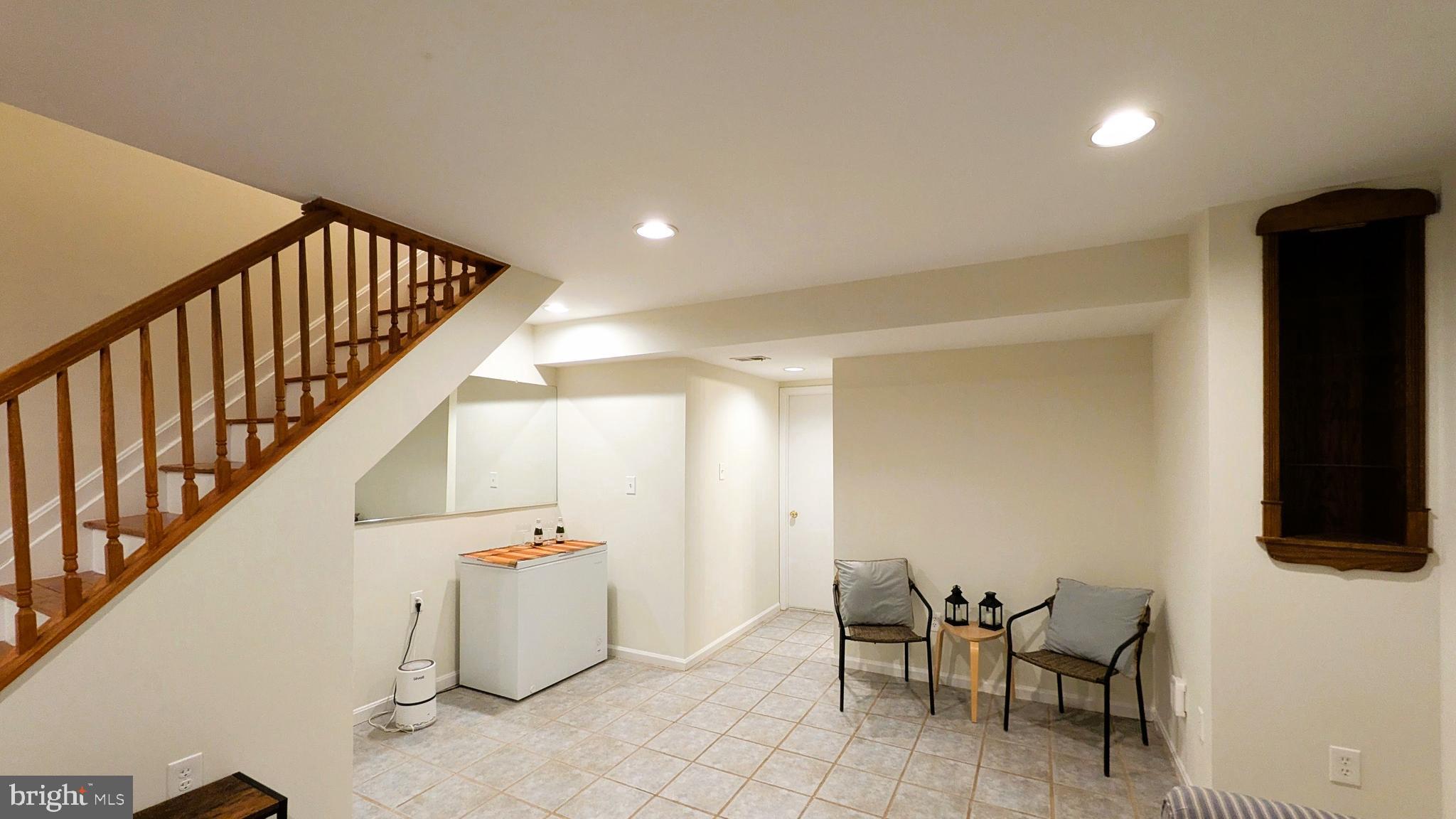 CHURCHILL TOWN SECTOR - Residential