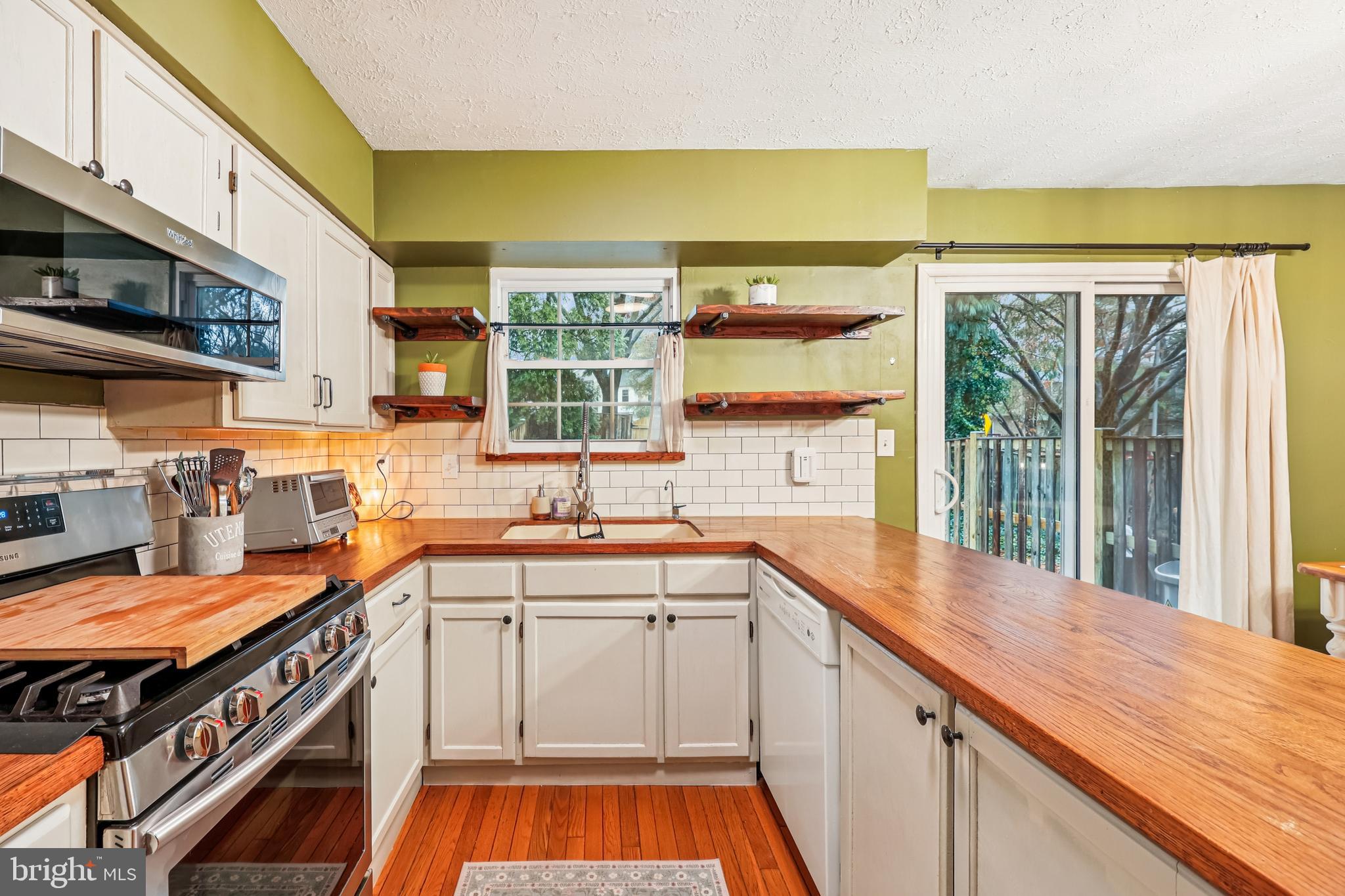 CHURCHILL TOWN SECTOR - Residential