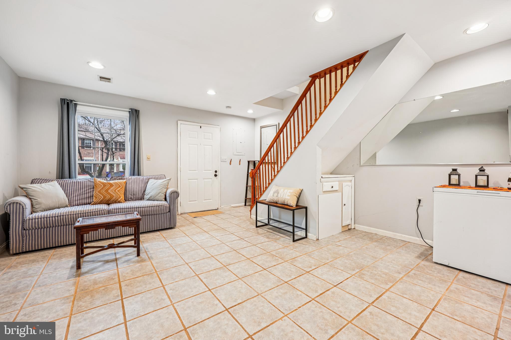 CHURCHILL TOWN SECTOR - Residential