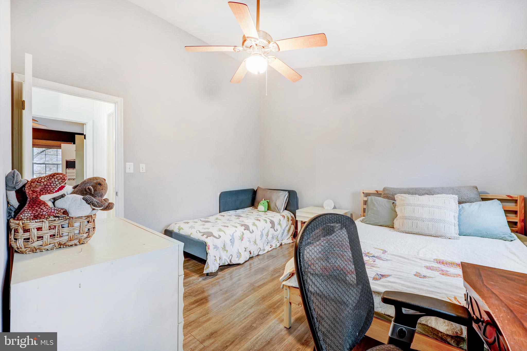 CHURCHILL TOWN SECTOR - Residential