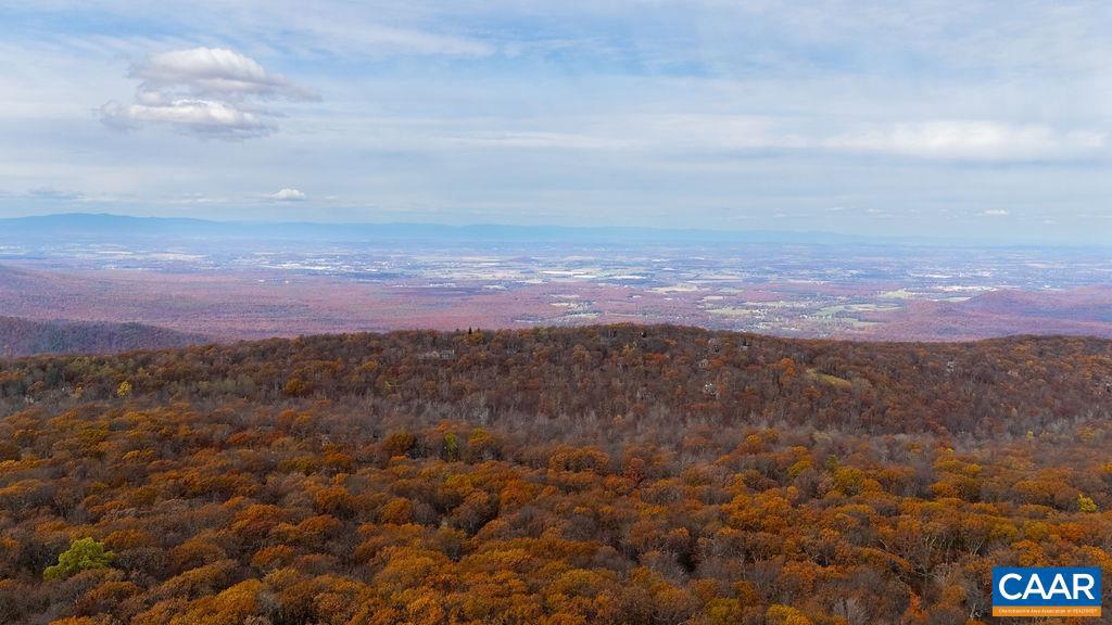 WINTERGREEN RESORT - Residential