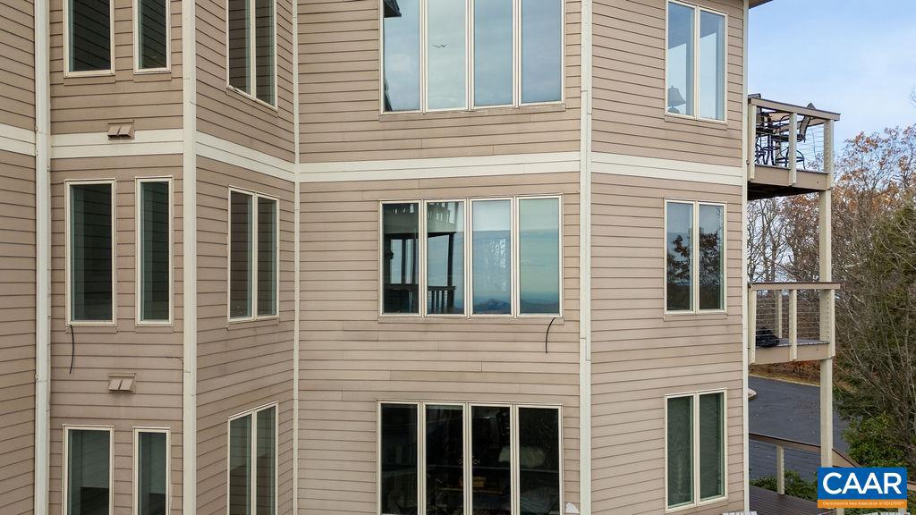 WINTERGREEN RESORT - Residential