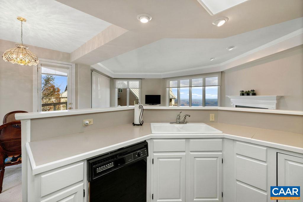 WINTERGREEN RESORT - Residential