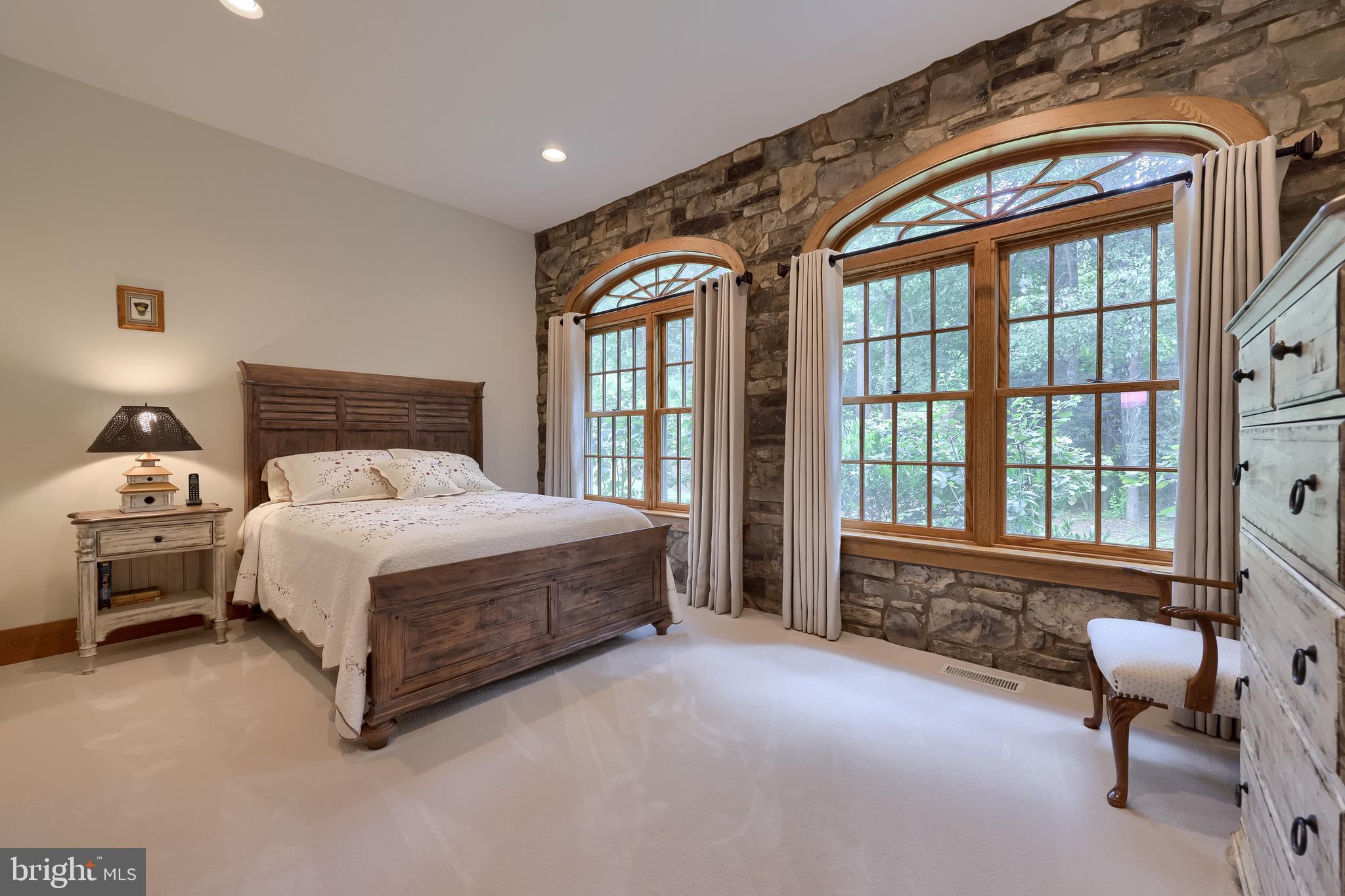 MIDDLE CREEK AREA - Residential