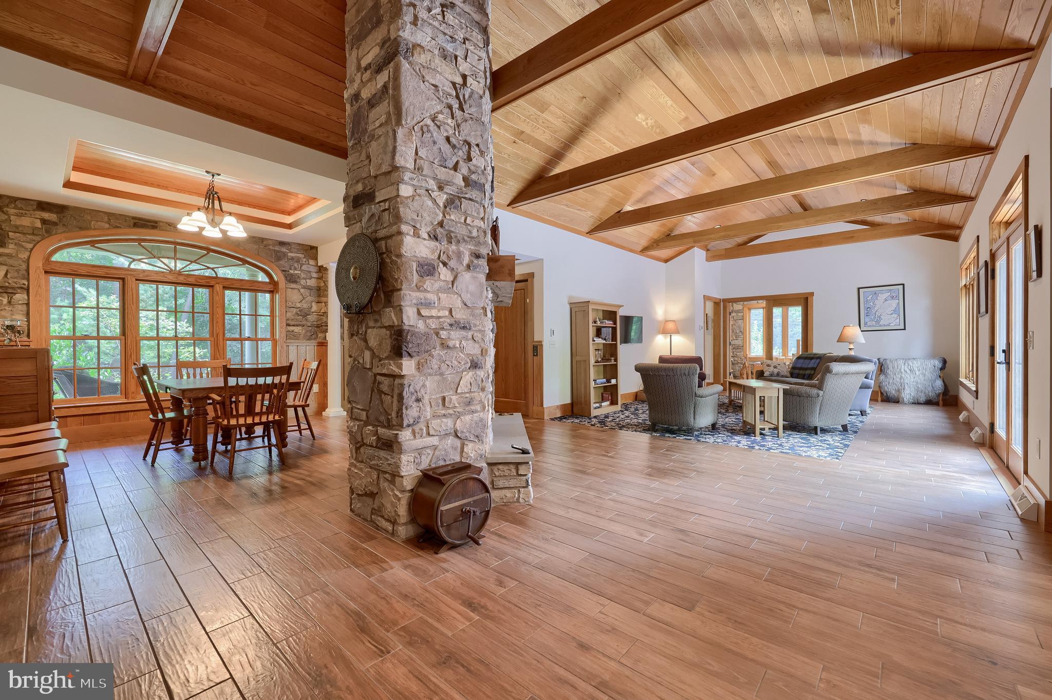322 SUNNYSIDE ROAD