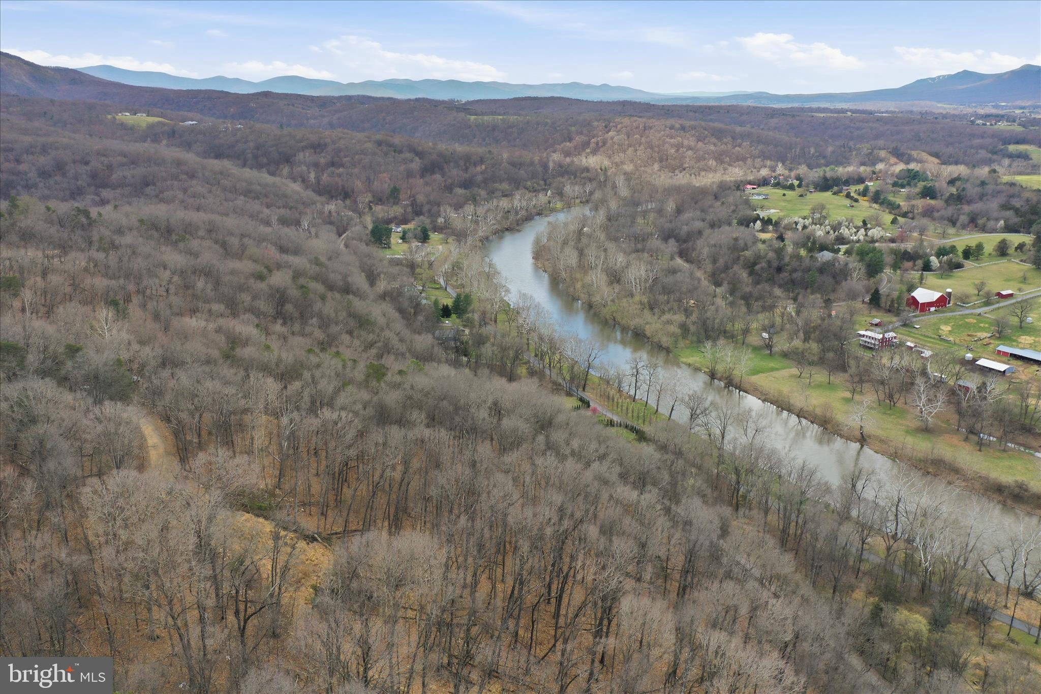SHENANDOAH GAP - Land