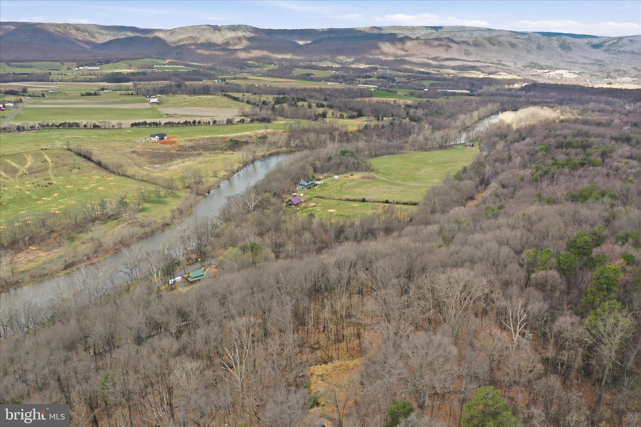 SHENANDOAH GAP - Land