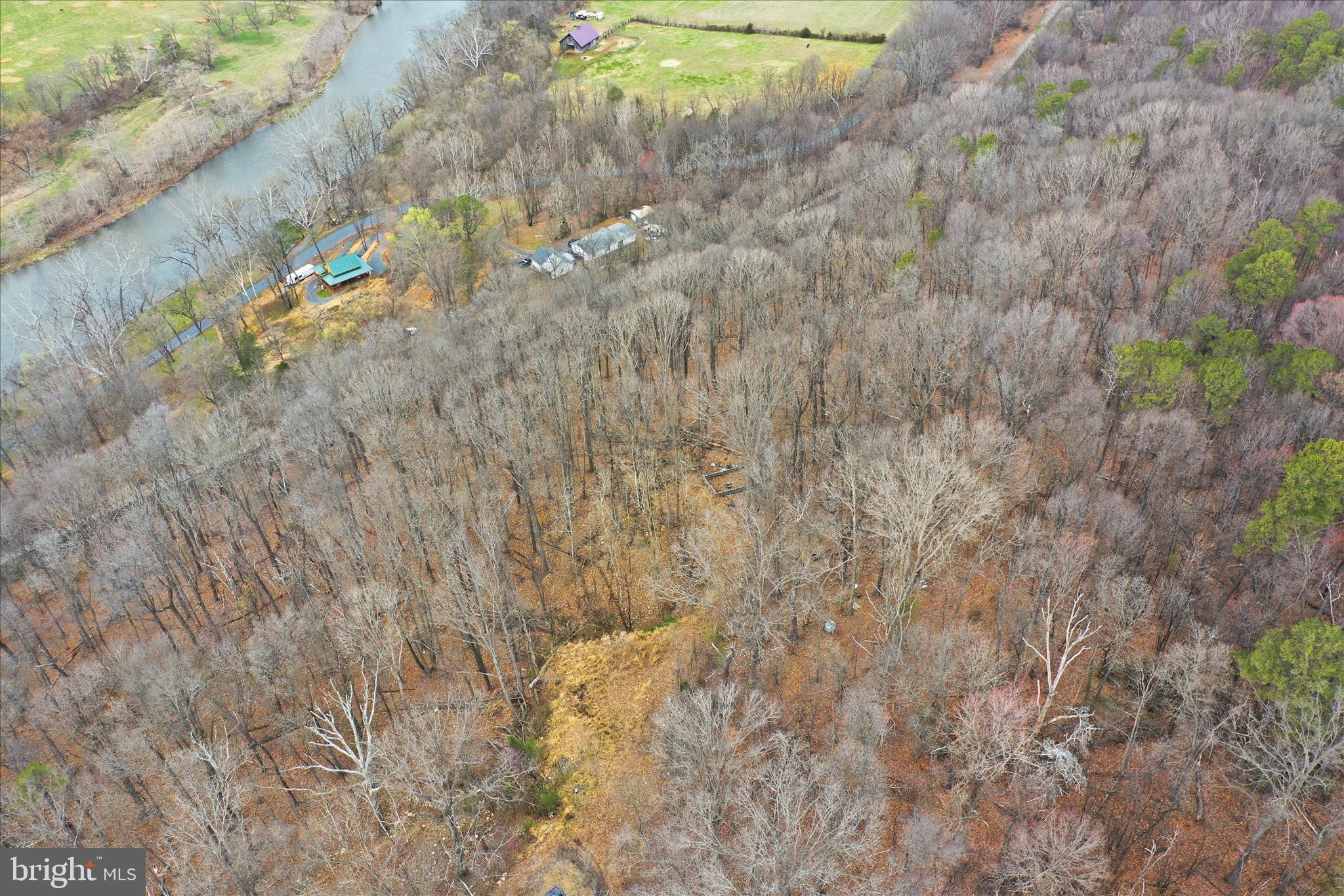 SHENANDOAH GAP - Land