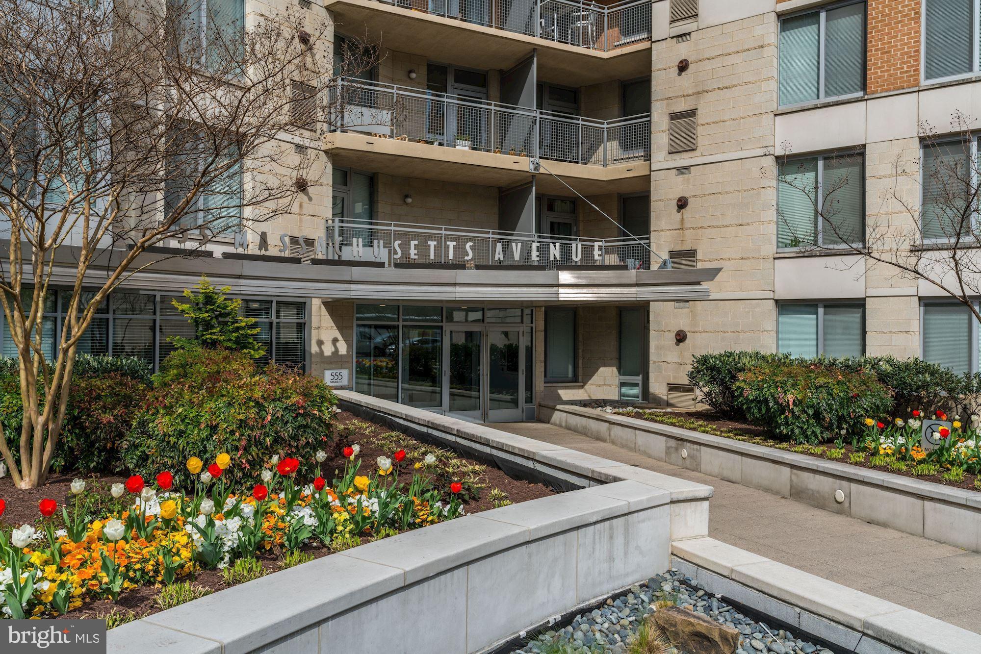 555 MASSACHUSETTS AVENUE NW 917