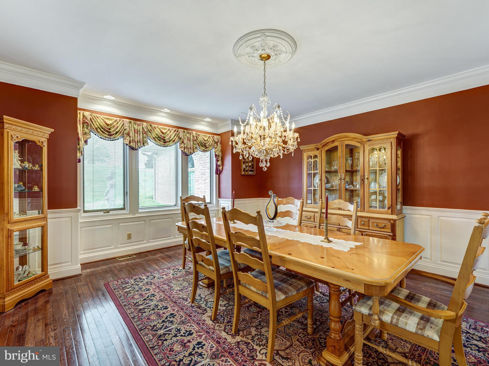 DEER POINTE - Residential