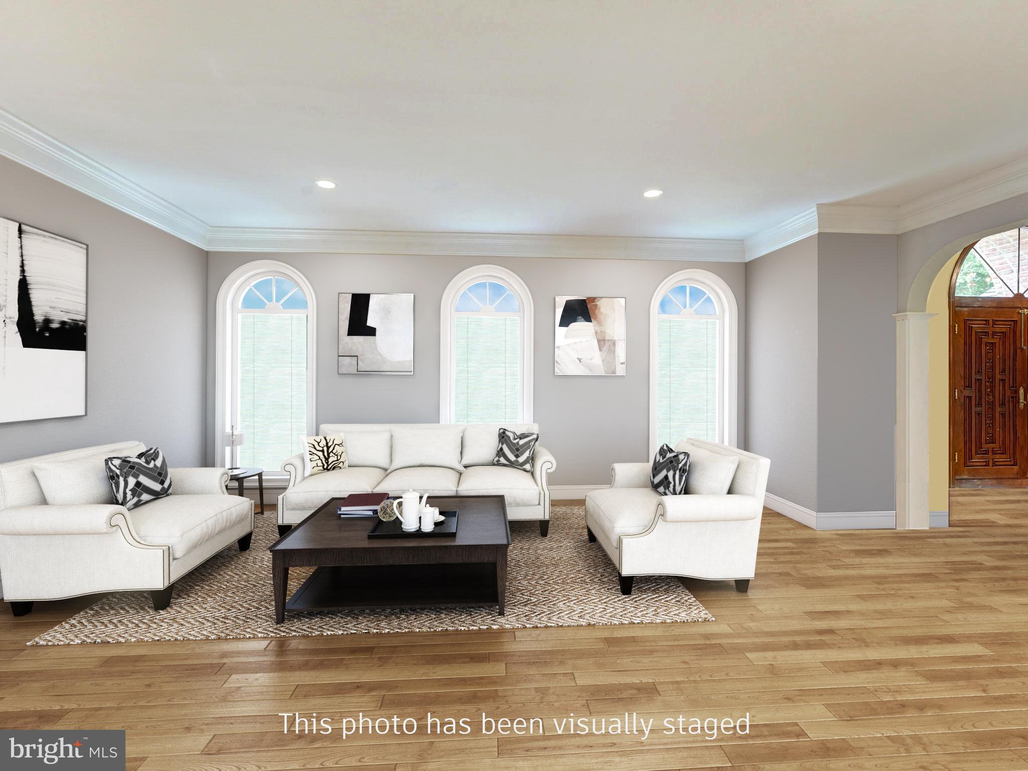 DEER POINTE - Residential