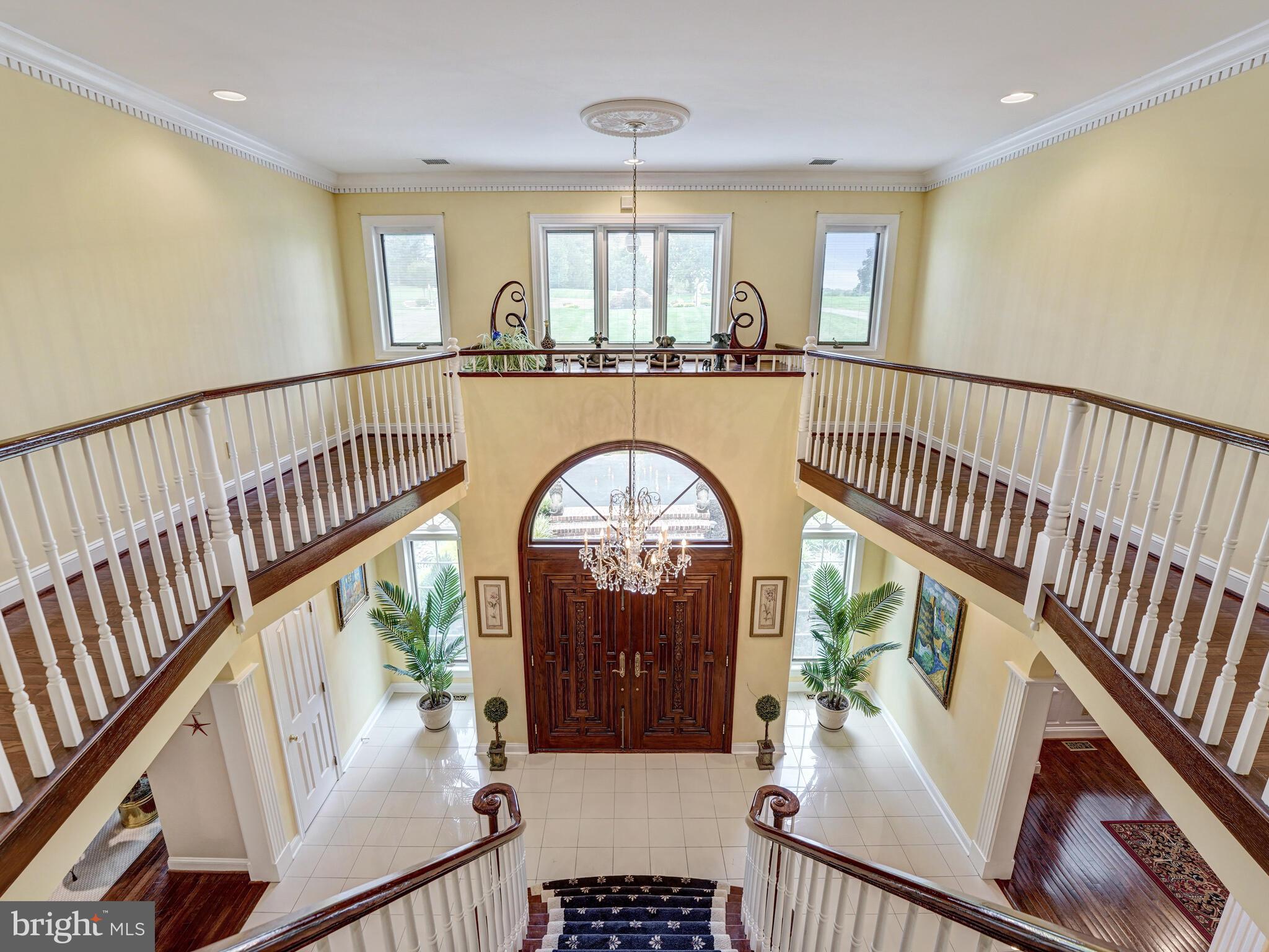 DEER POINTE - Residential