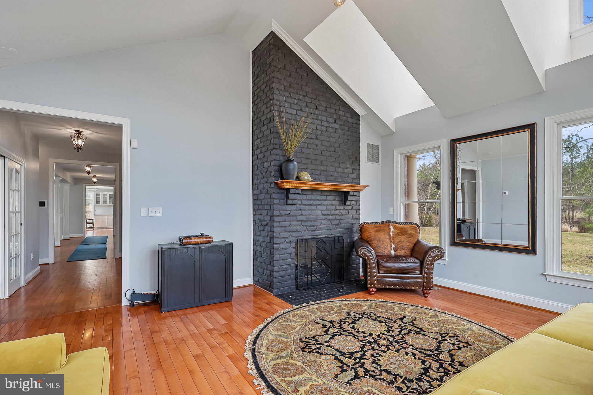 WINDSOR RIDGE - Residential