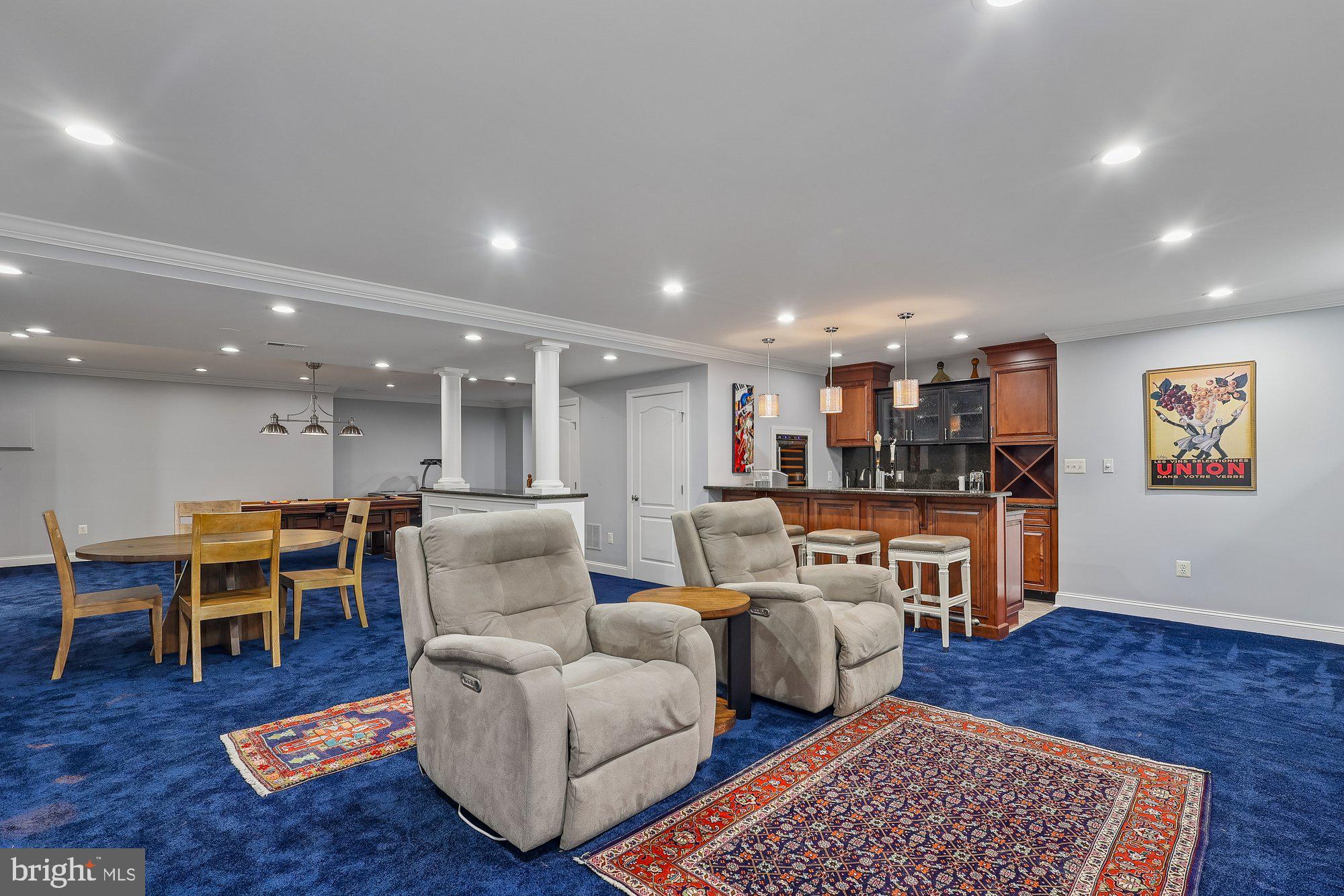 WINDSOR RIDGE - Residential