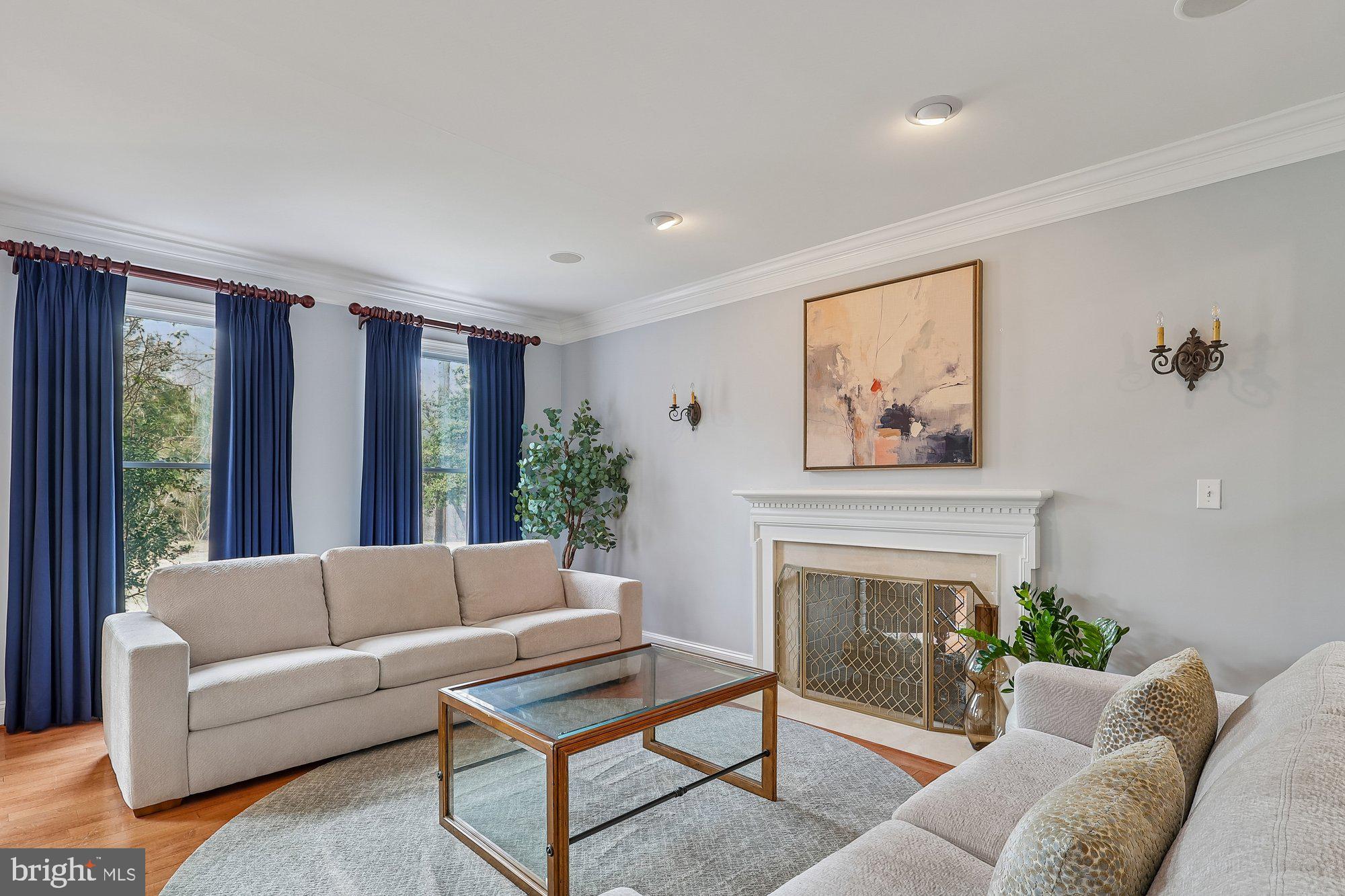 1303 WINDSOR RIDGE LANE