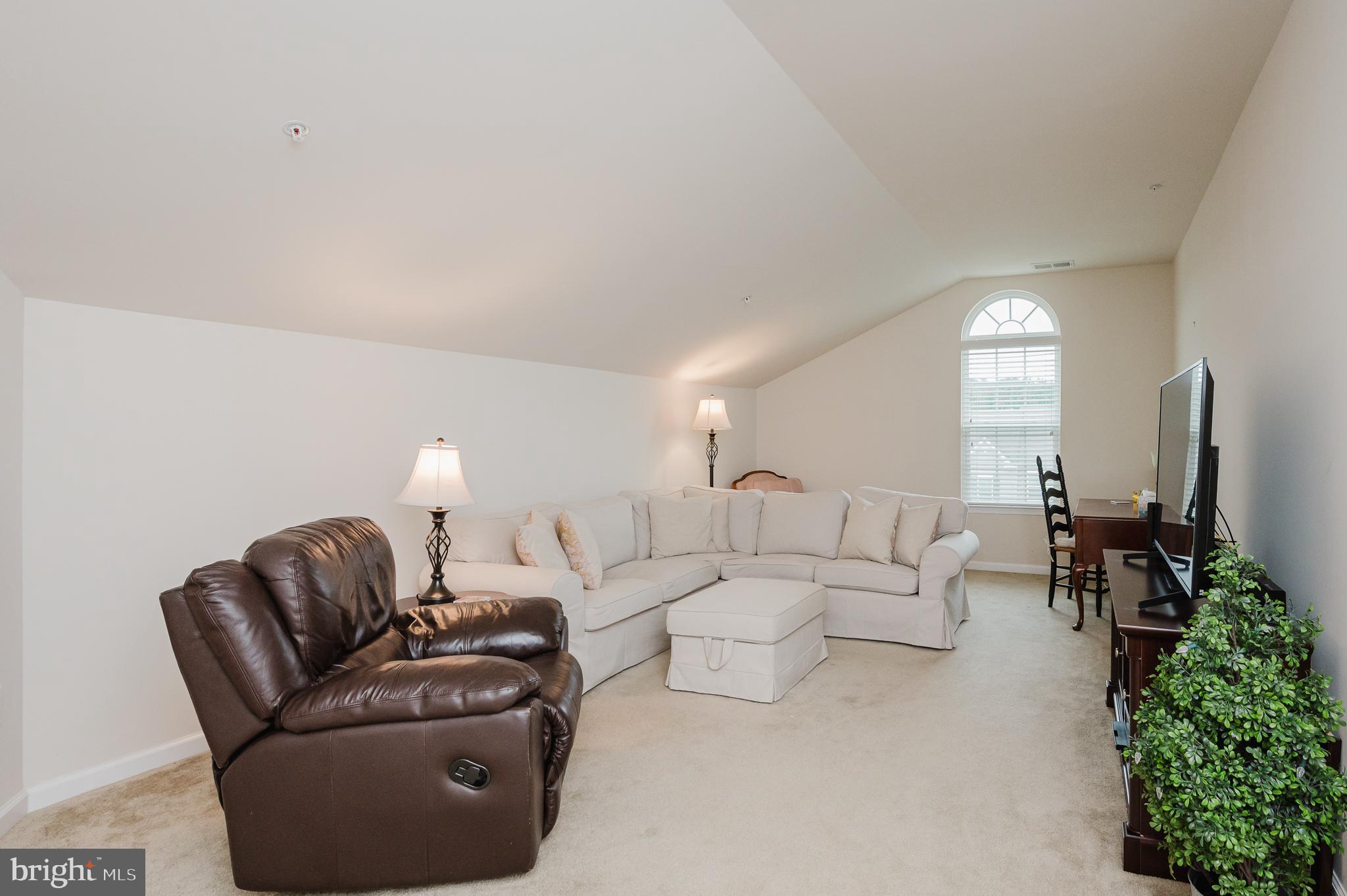ABINGDON ESTATES - Residential