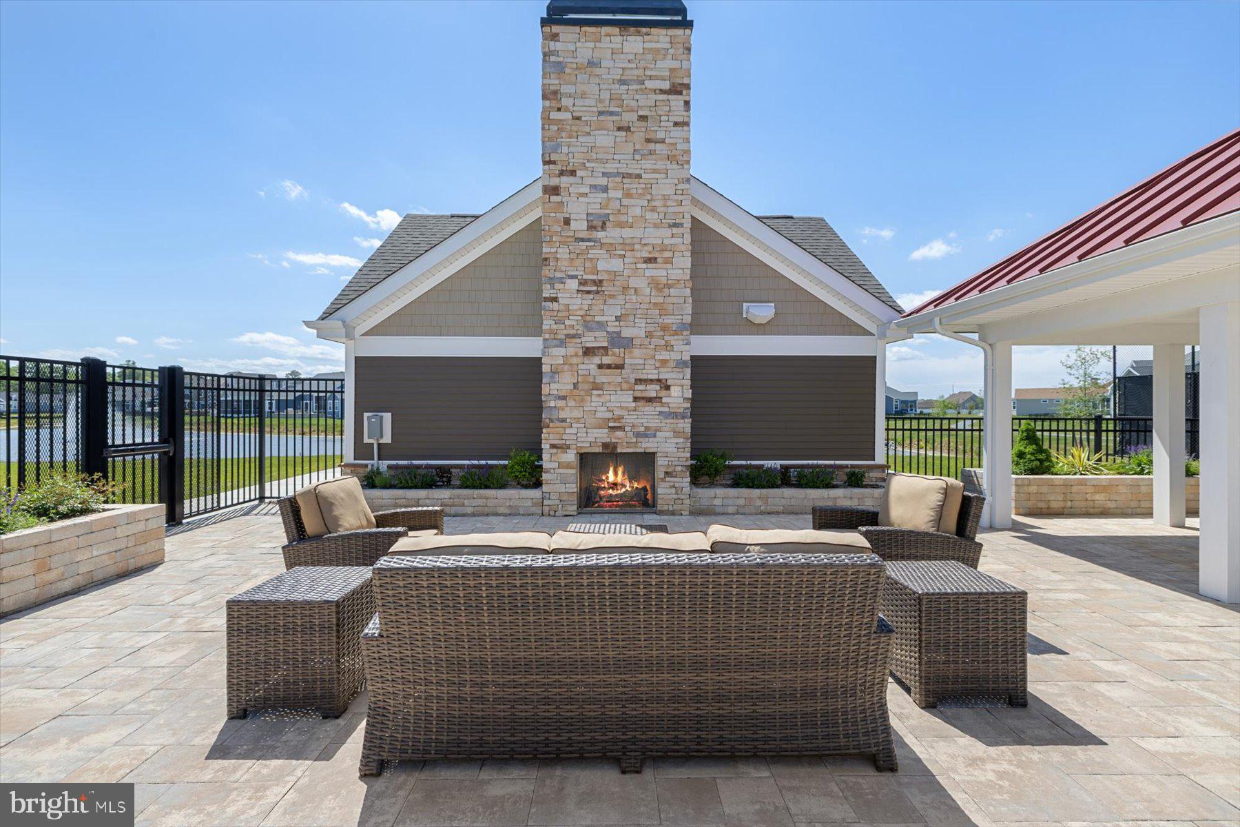 VILLAS AT WALDEN - Residential