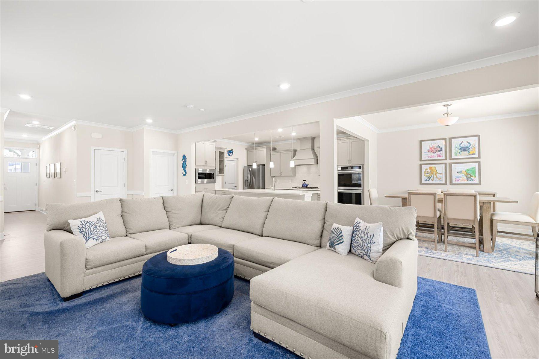 VILLAS AT WALDEN - Residential