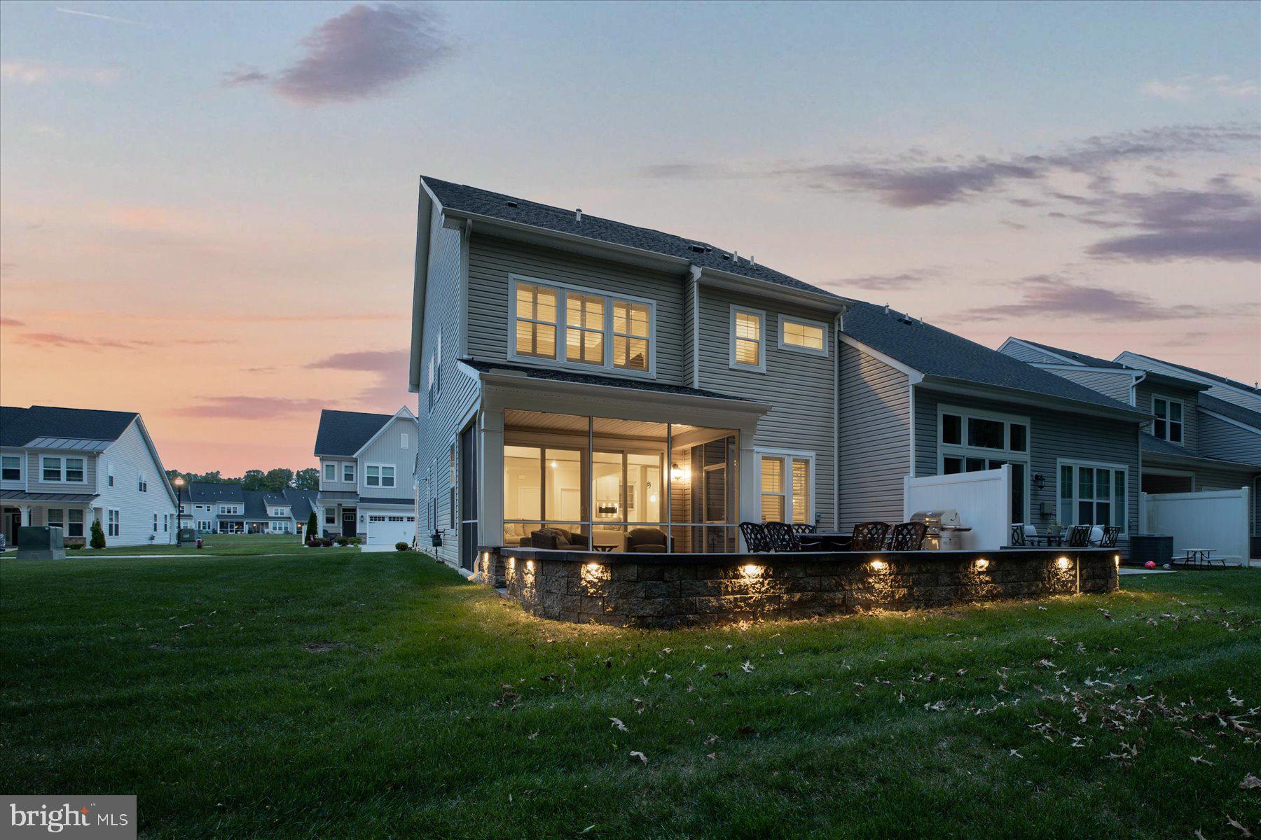 VILLAS AT WALDEN - Residential