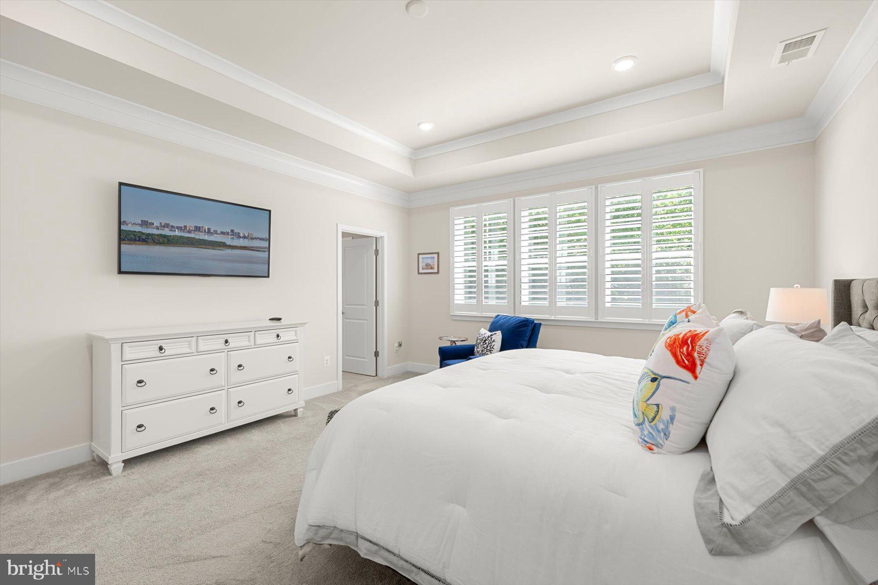VILLAS AT WALDEN - Residential