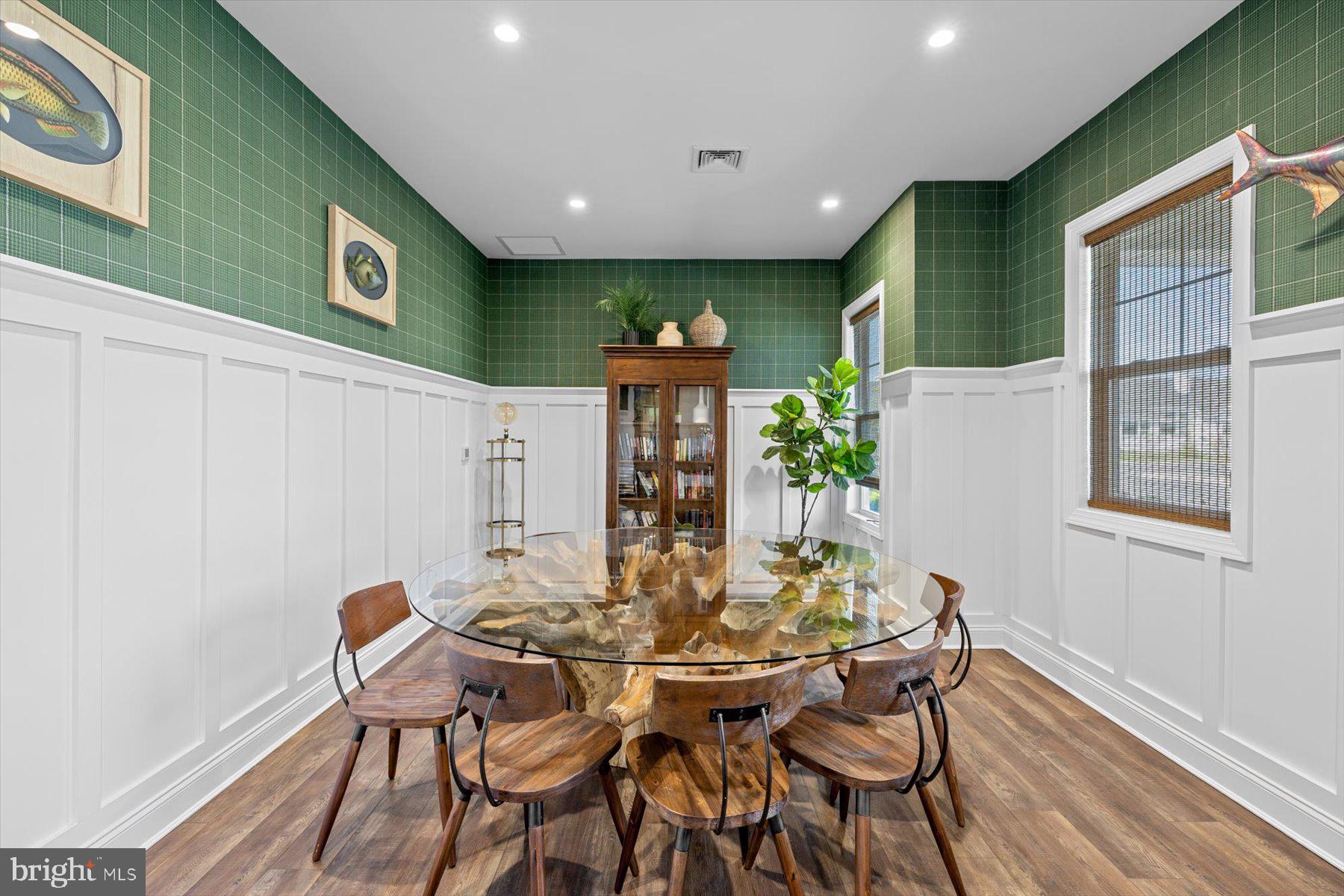 VILLAS AT WALDEN - Residential
