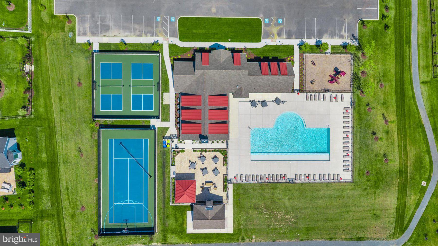 VILLAS AT WALDEN - Residential