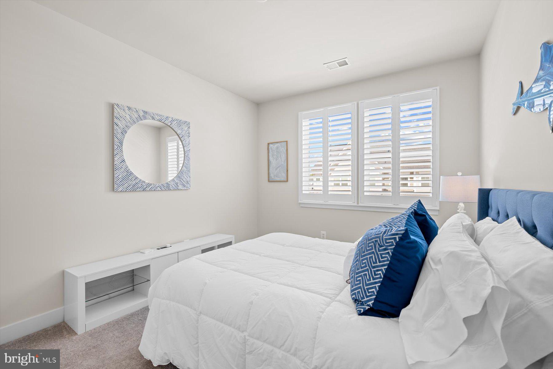 VILLAS AT WALDEN - Residential