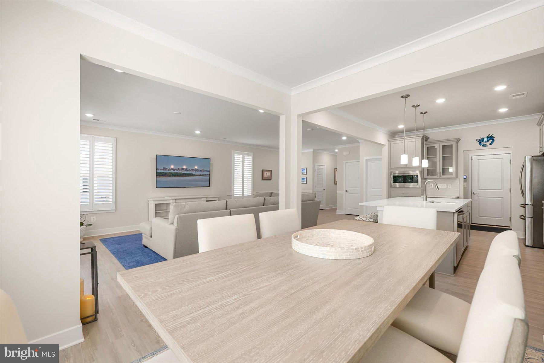 VILLAS AT WALDEN - Residential
