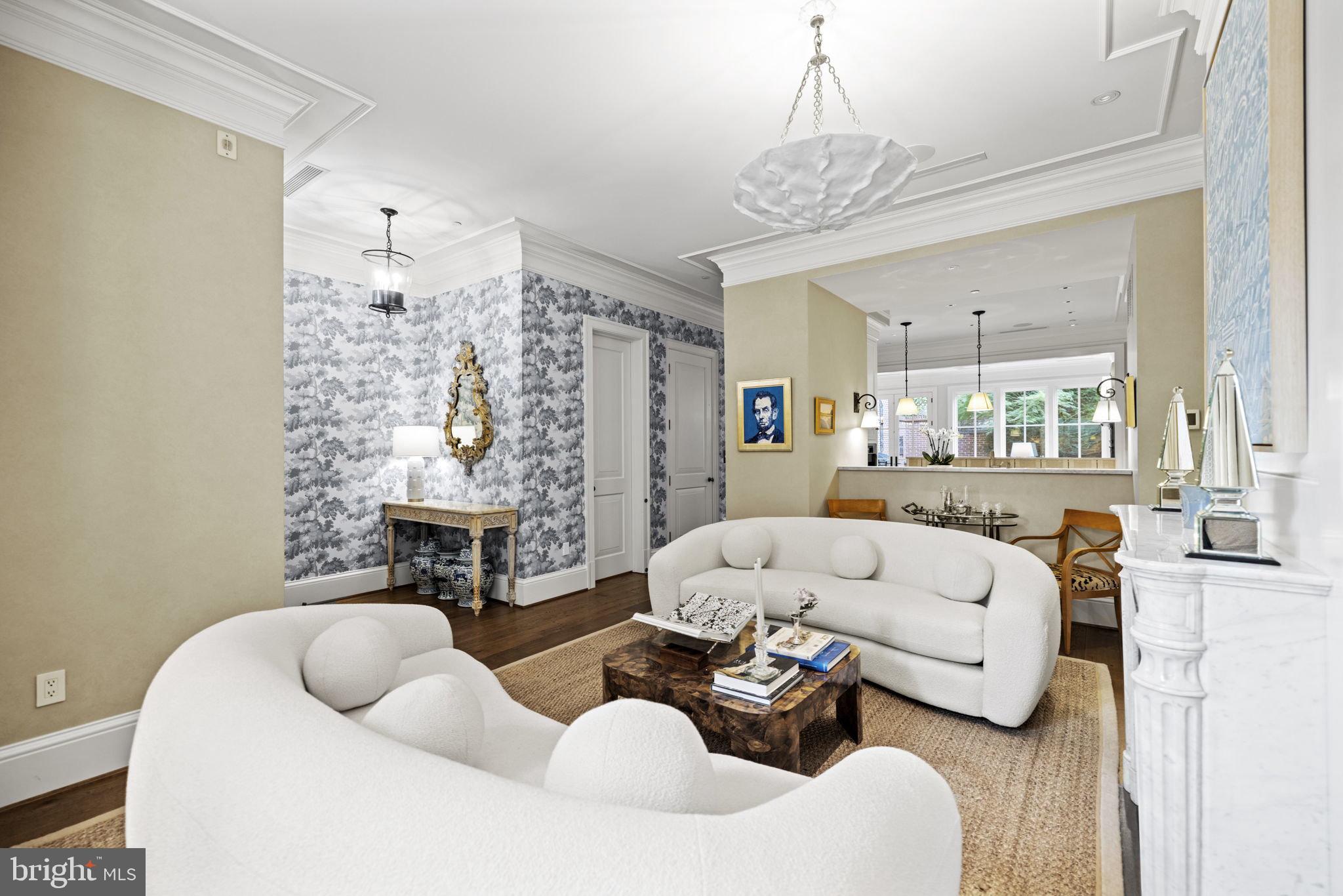 GEORGETOWN - Residential