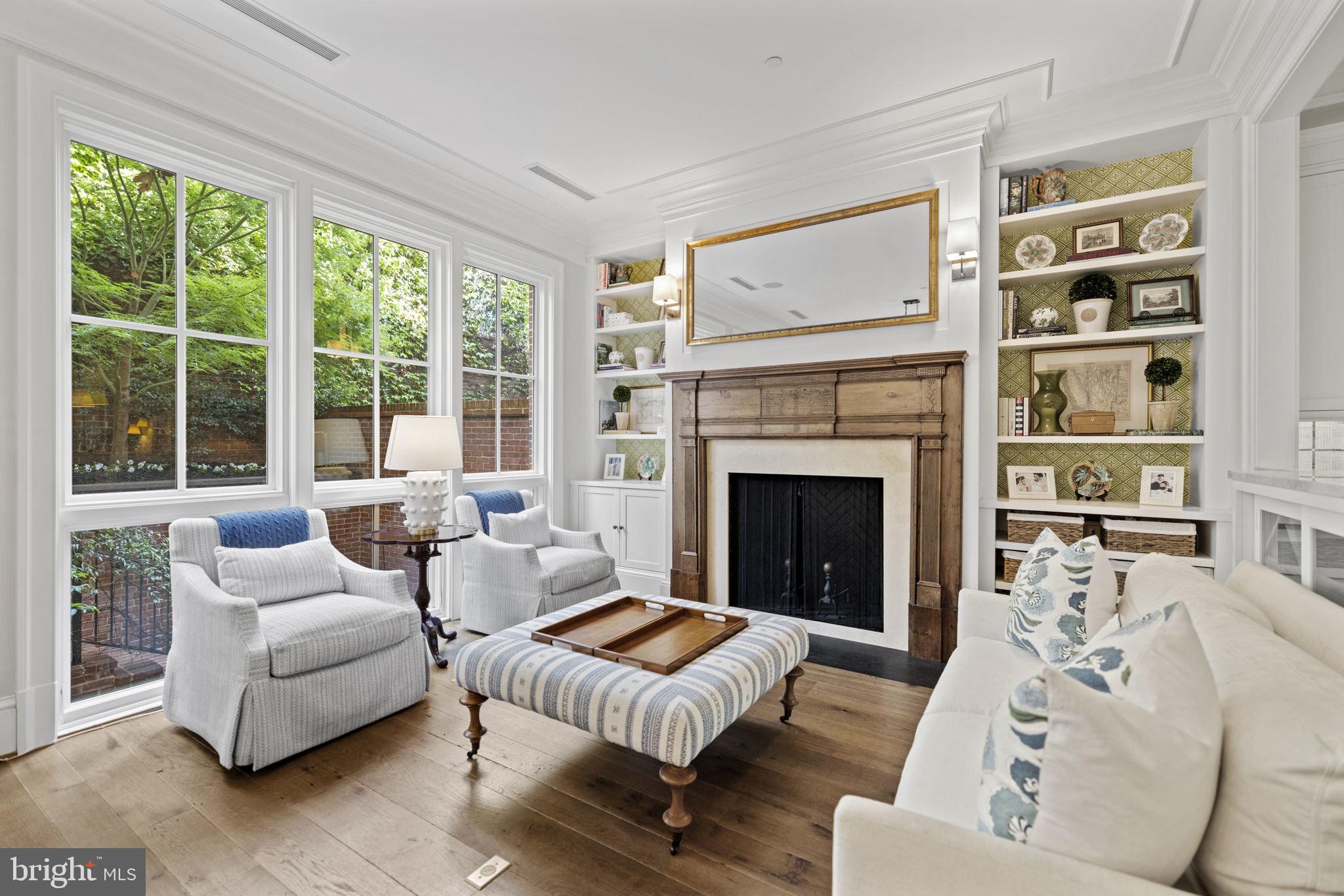 GEORGETOWN - Residential
