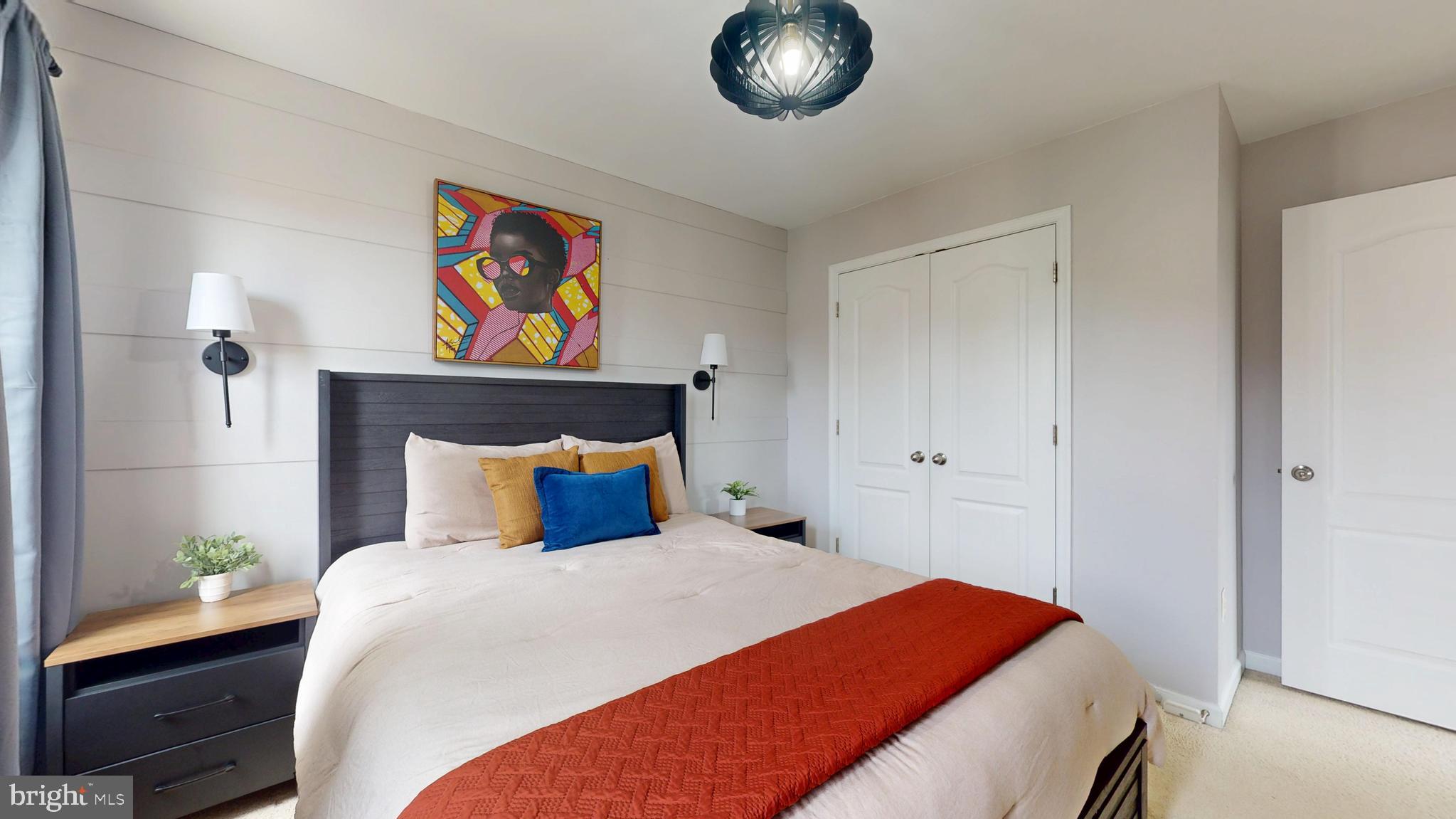 CHELSEA MANOR - Residential
