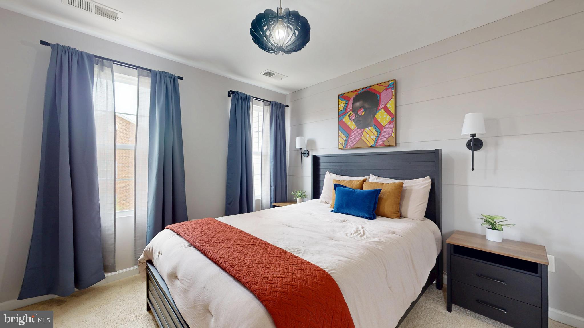 CHELSEA MANOR - Residential
