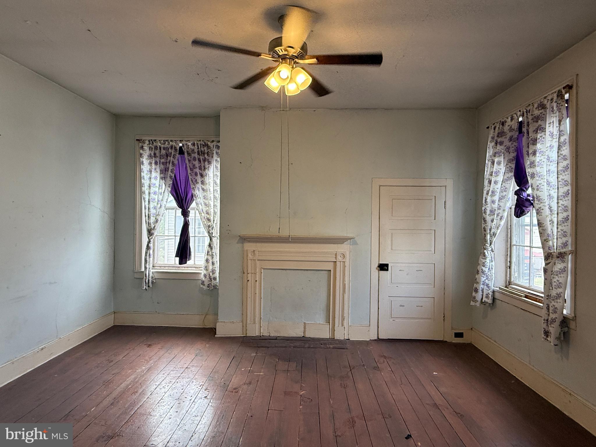 MCVEYTOWN - Residential