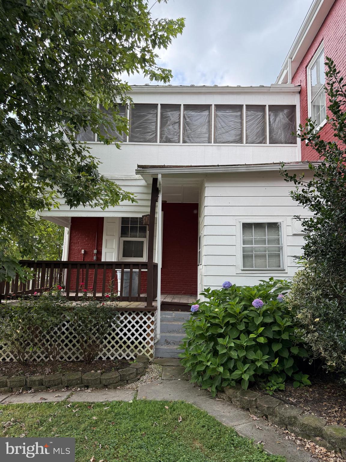 MCVEYTOWN - Residential