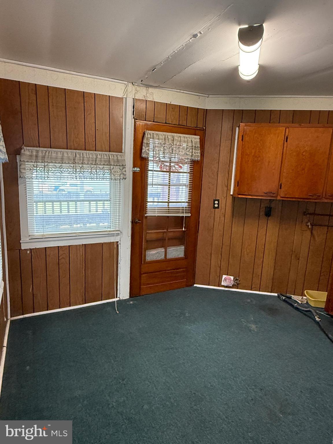 MCVEYTOWN - Residential