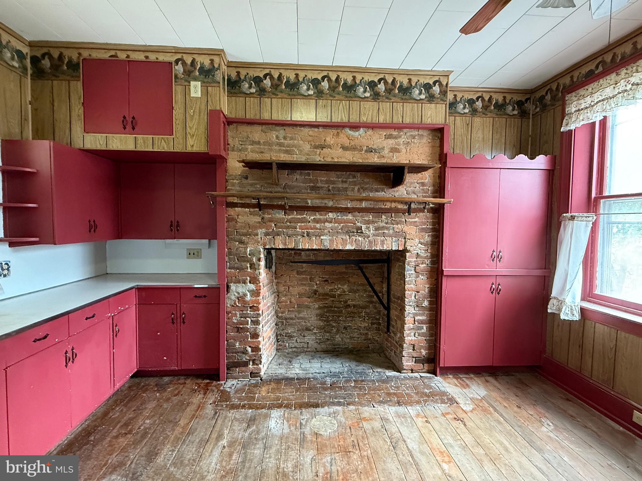 MCVEYTOWN - Residential