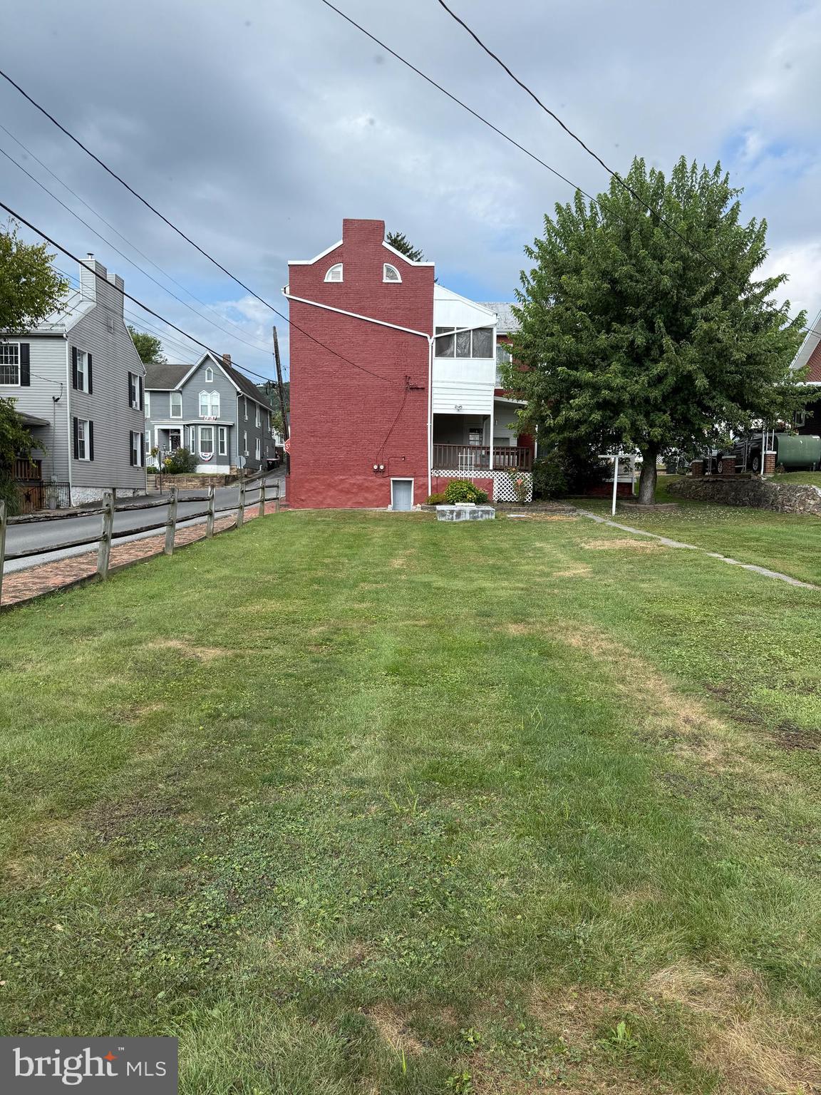 MCVEYTOWN - Residential