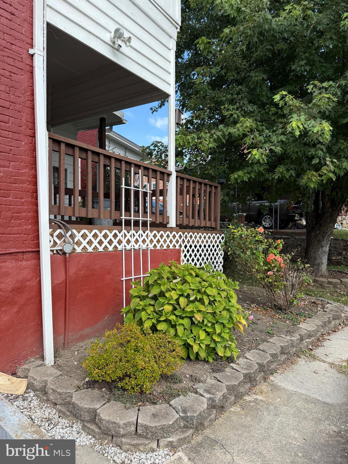 MCVEYTOWN - Residential