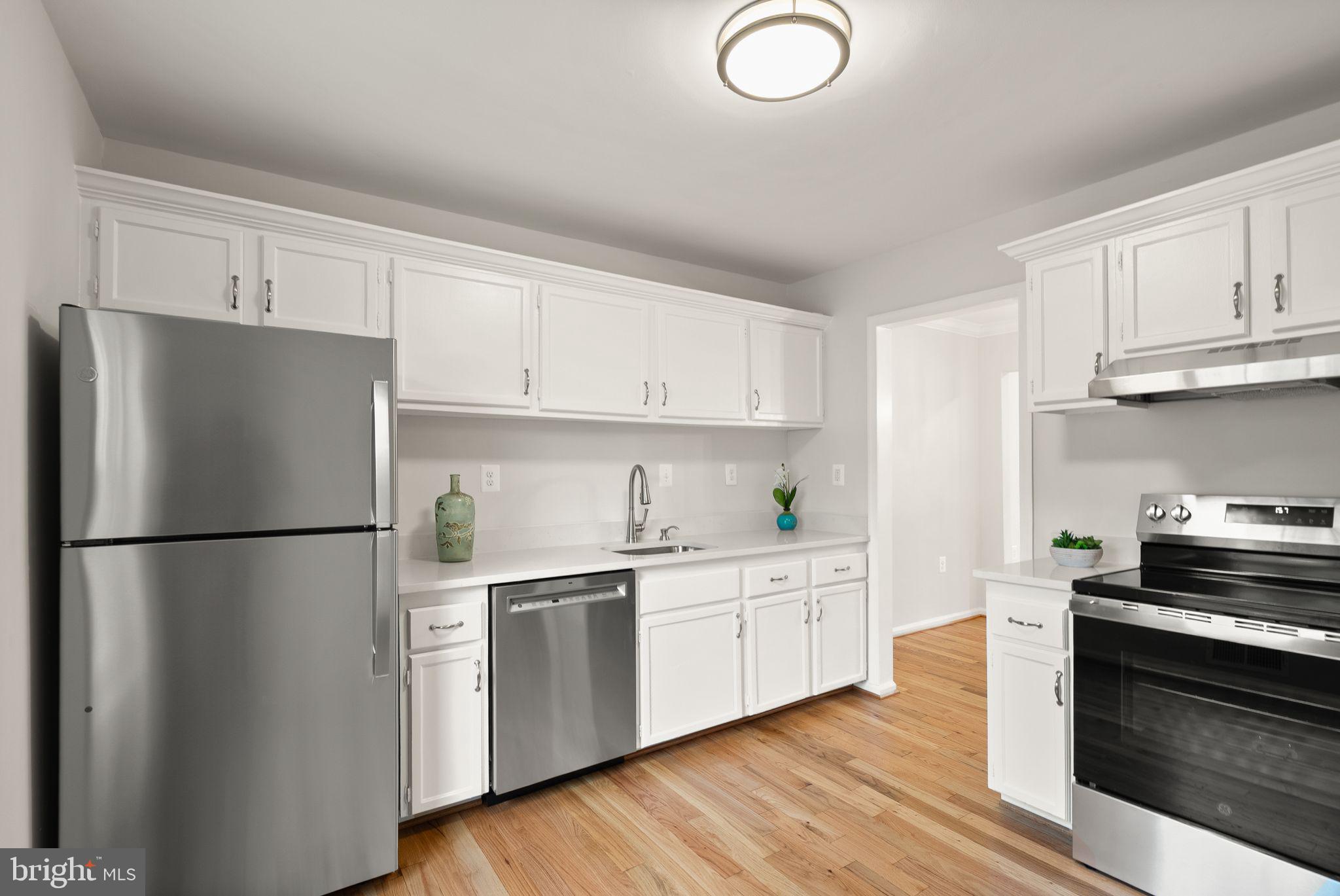 9225 SAND CREEK COURT