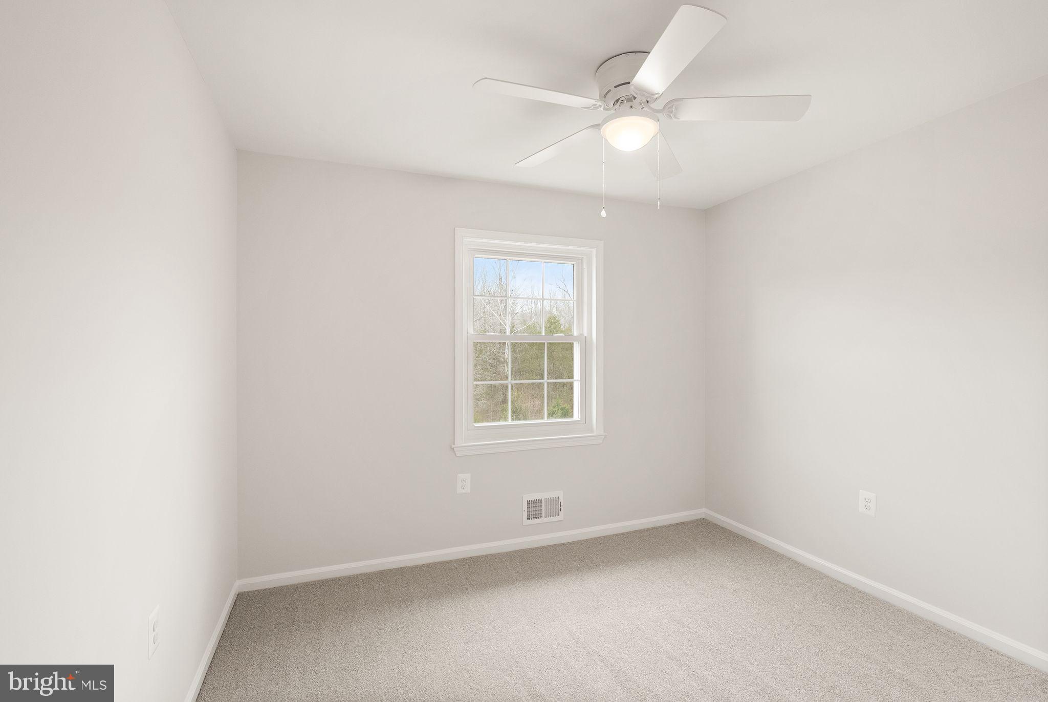 HERITAGE SQUARE - Residential