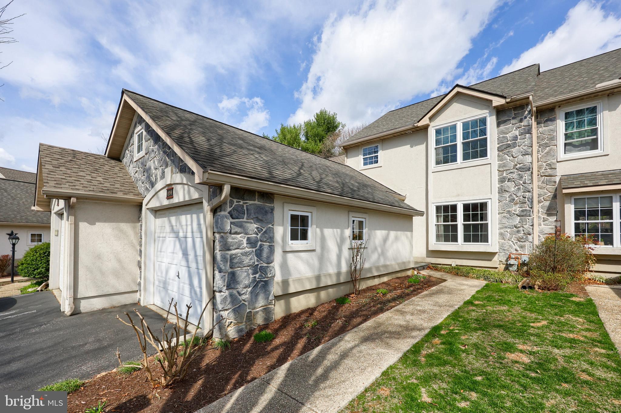 CROSSGATES - Residential