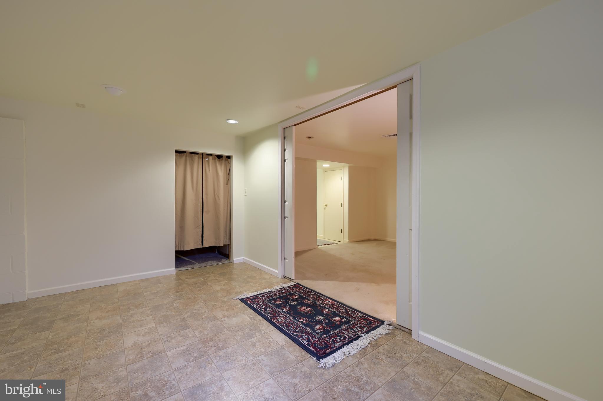 CROSSGATES - Residential