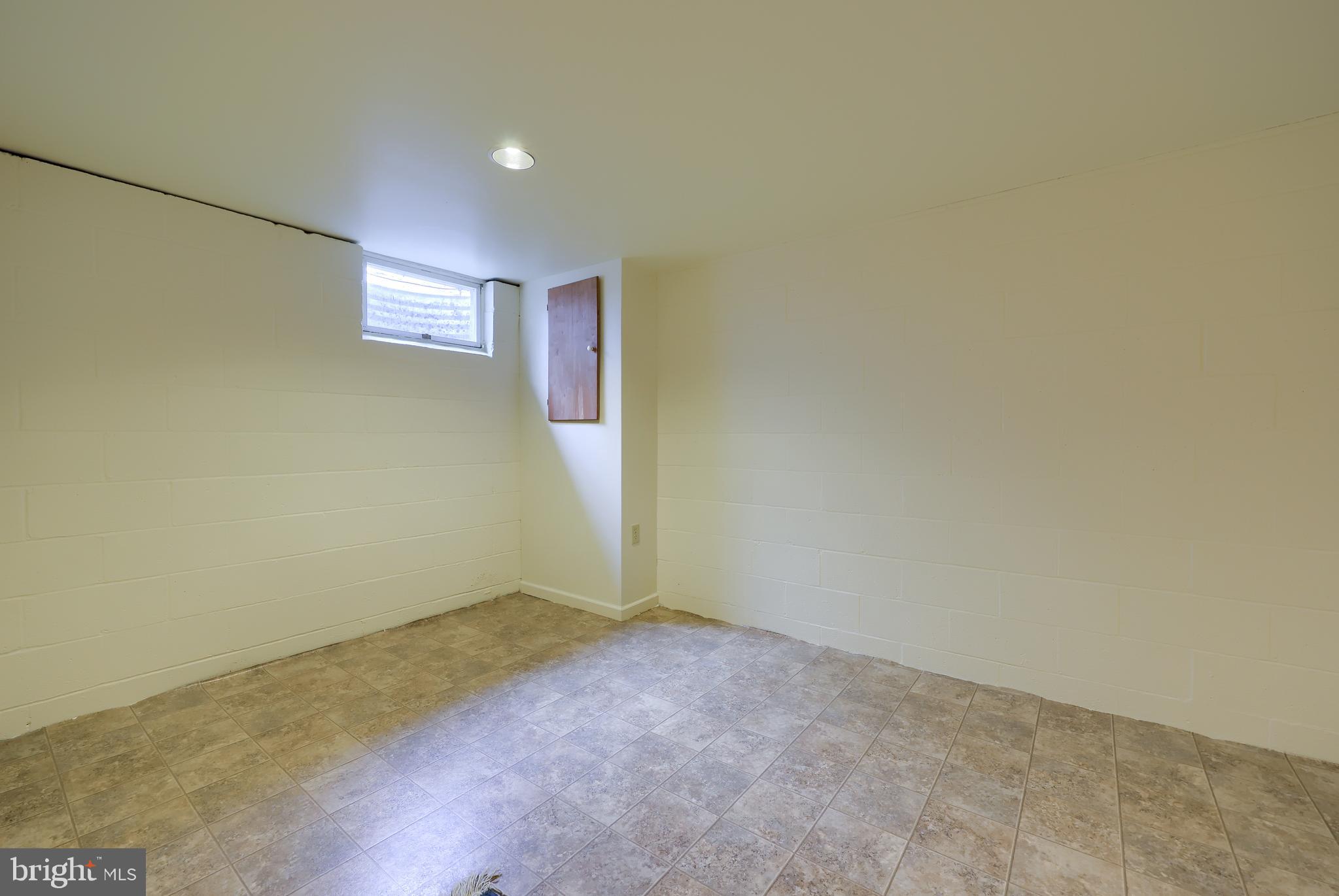 CROSSGATES - Residential