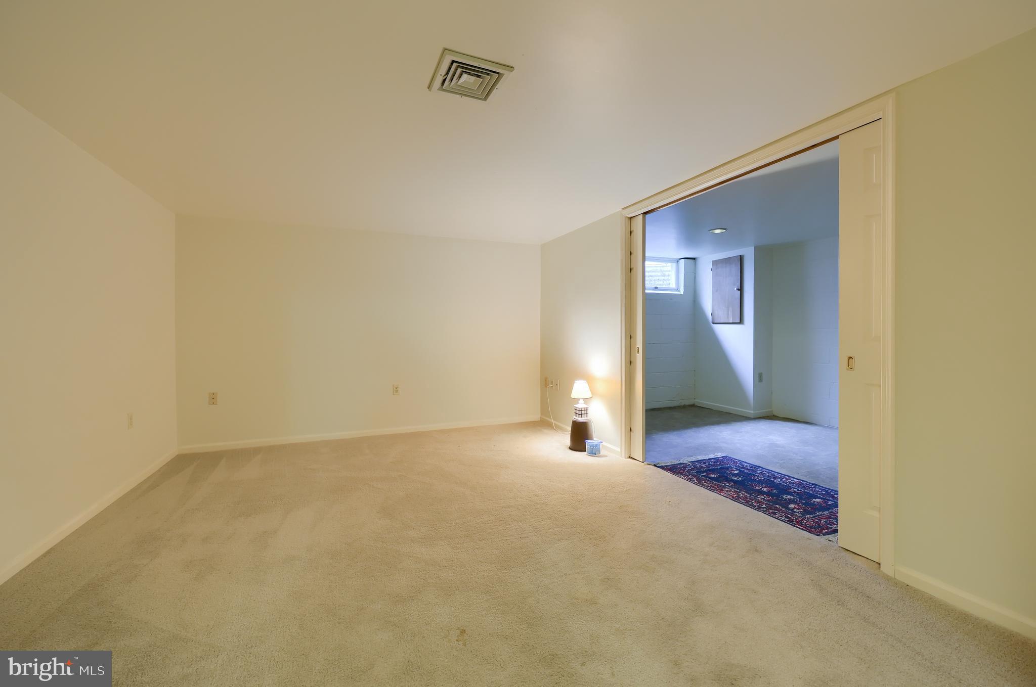 CROSSGATES - Residential