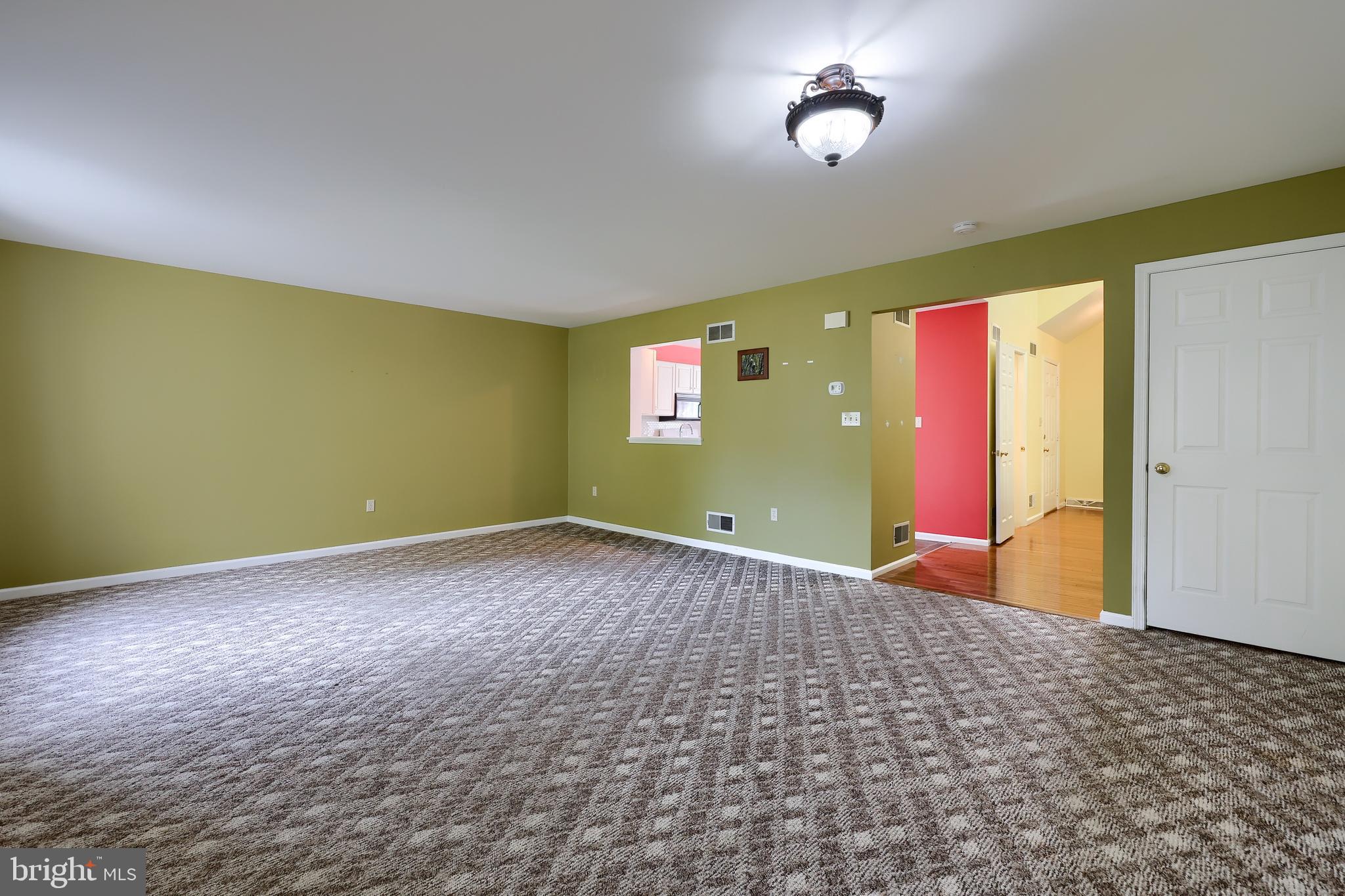 CROSSGATES - Residential