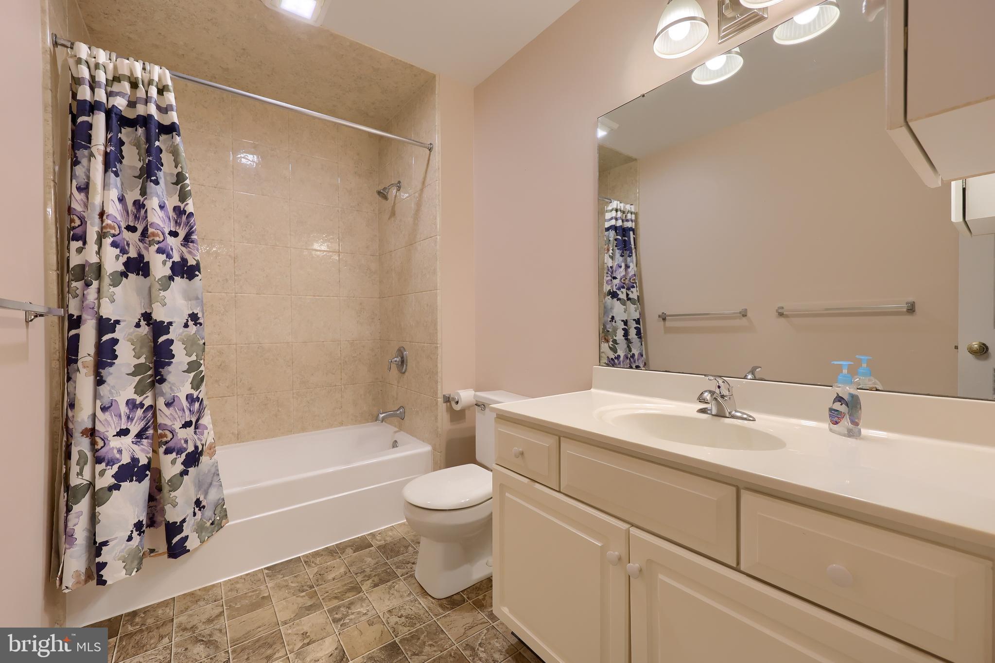 CROSSGATES - Residential