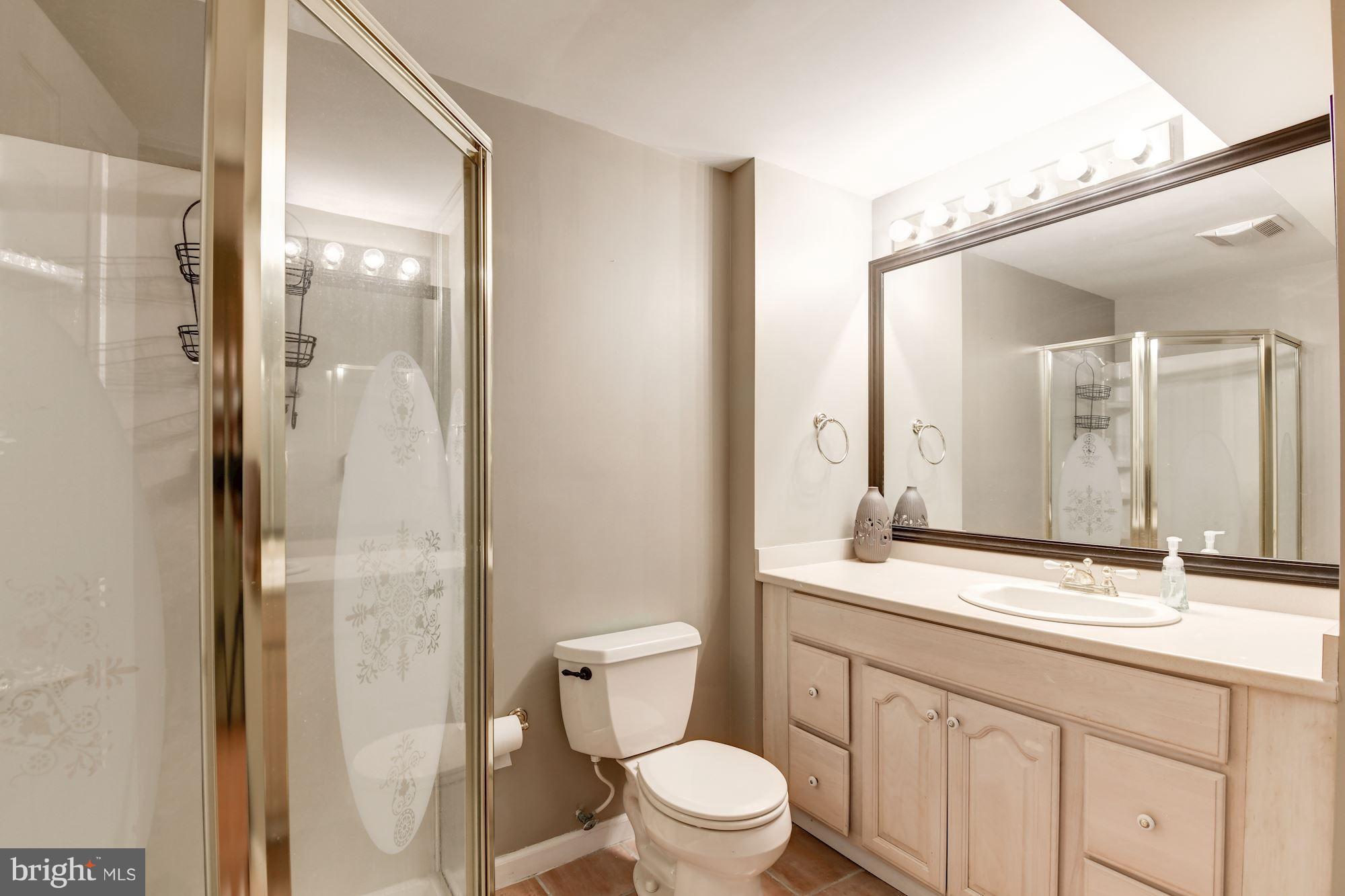 FAIRFAX STATION - Residential