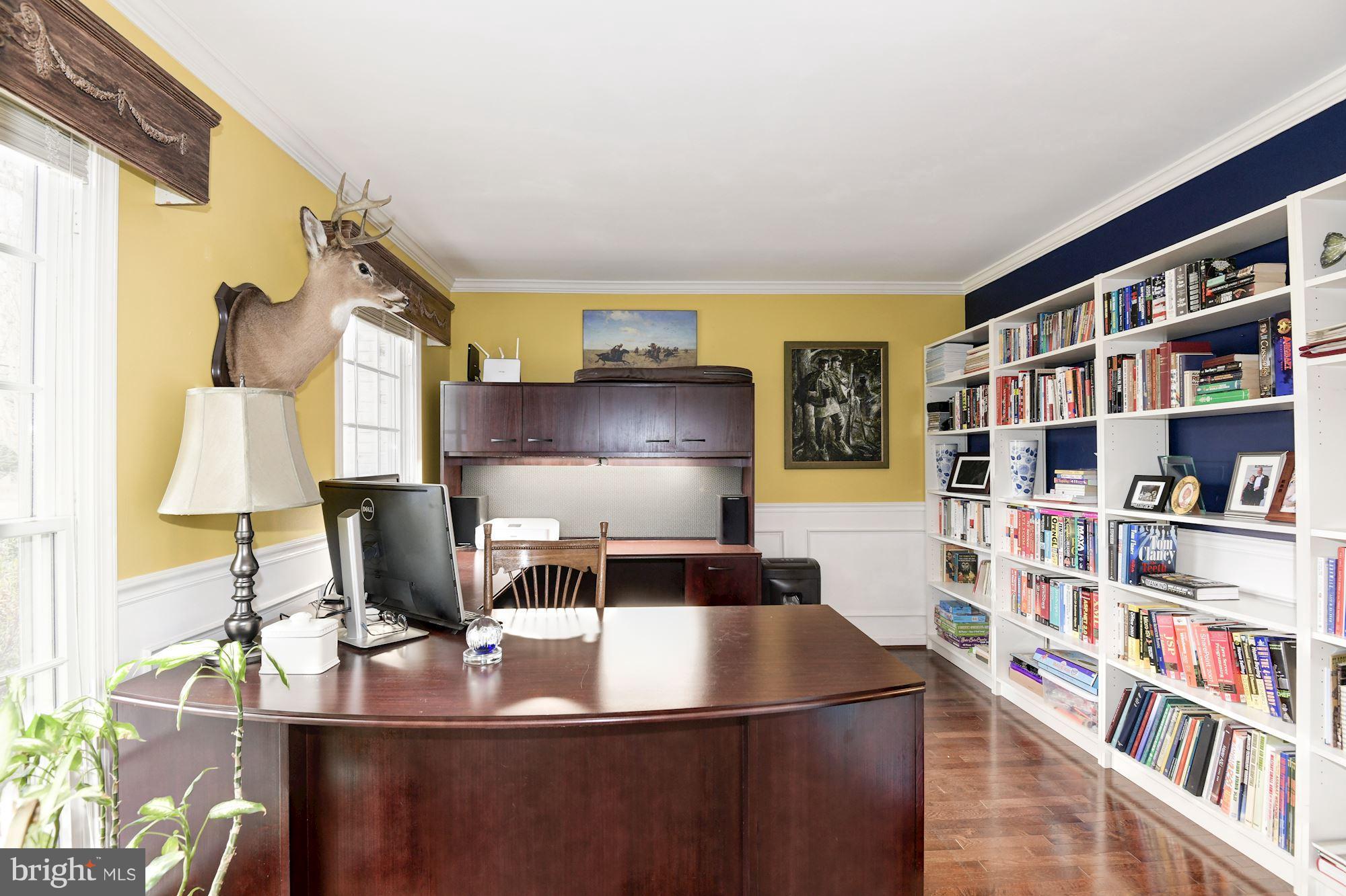 FAIRFAX STATION - Residential